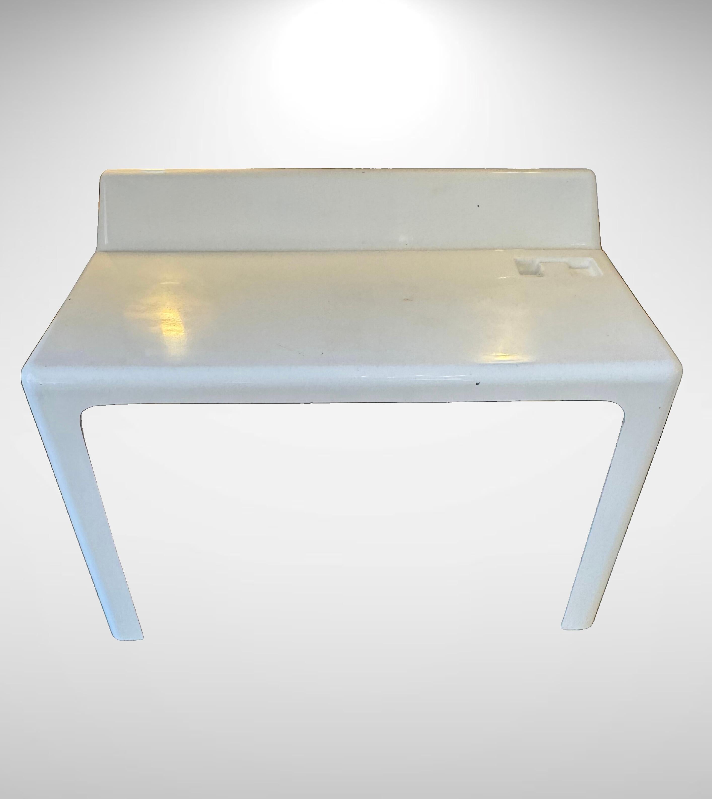 French Fibreglass Desk by Patrick Gingembre circa 1970s Space Age Design