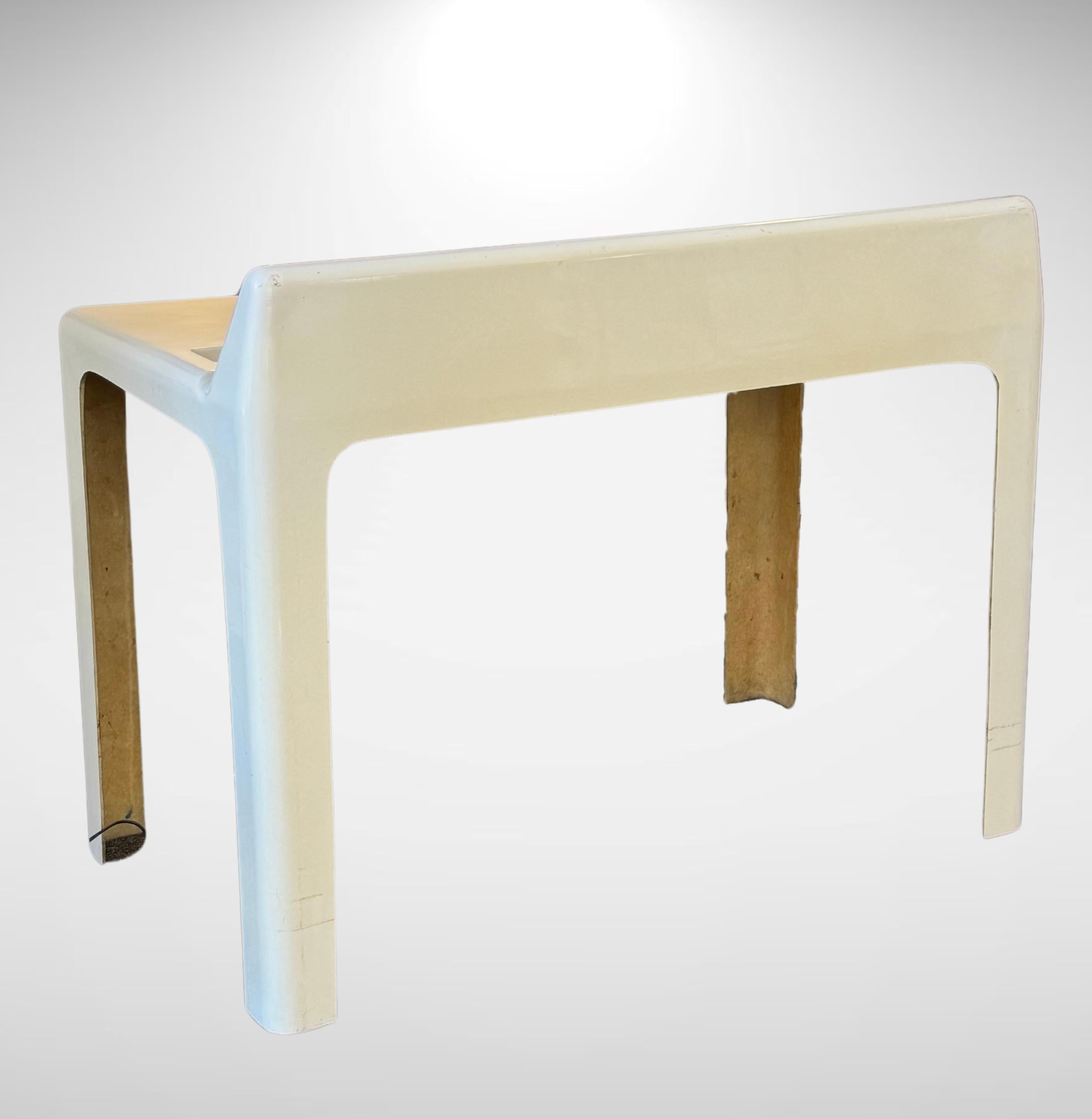 Fiberglass Fibreglass Desk by Patrick Gingembre circa 1970s Space Age Design