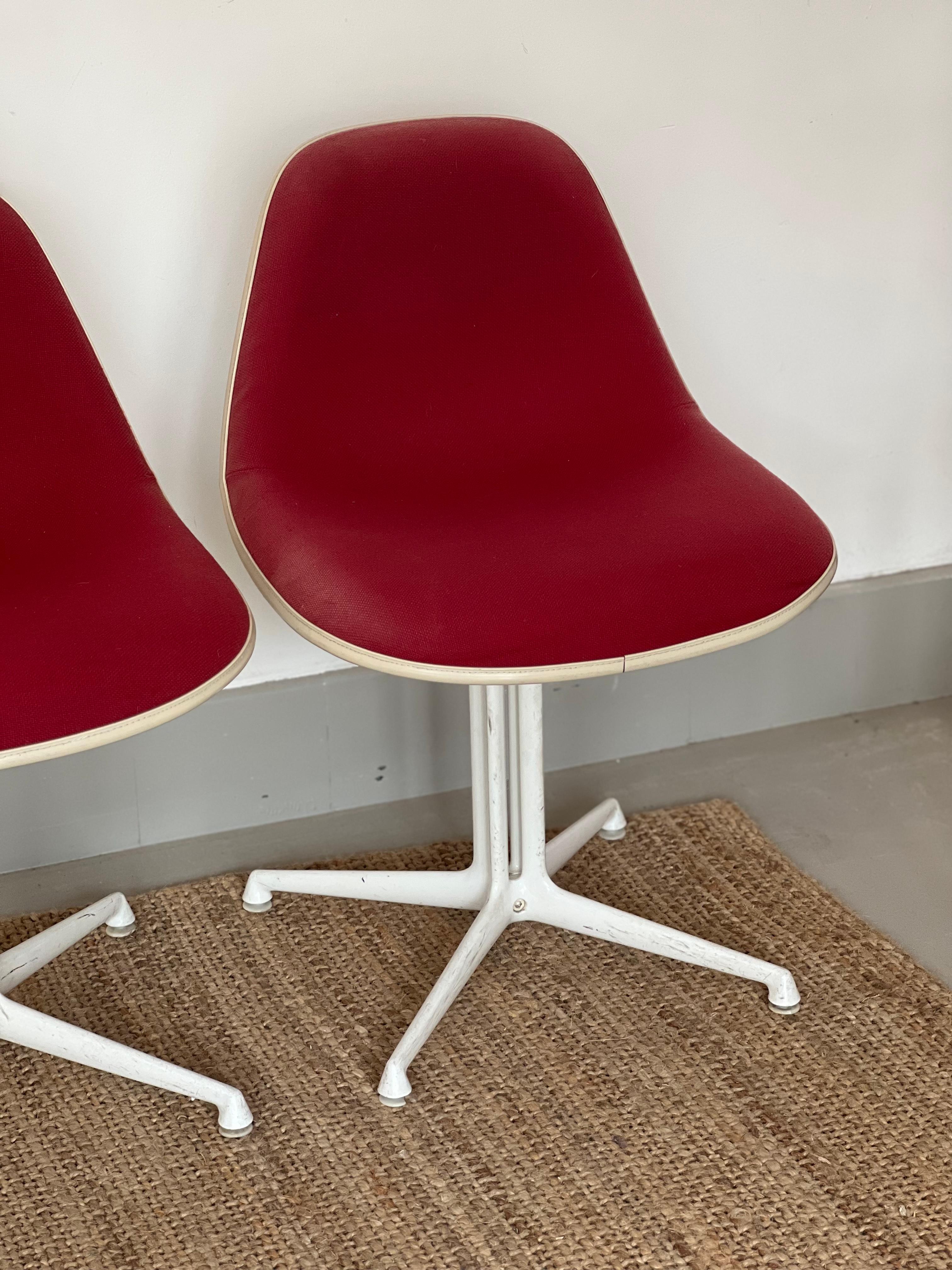 Fibreglass La Fonda Chair by Charles & Ray Eames for Vitra, 1960s For Sale 4