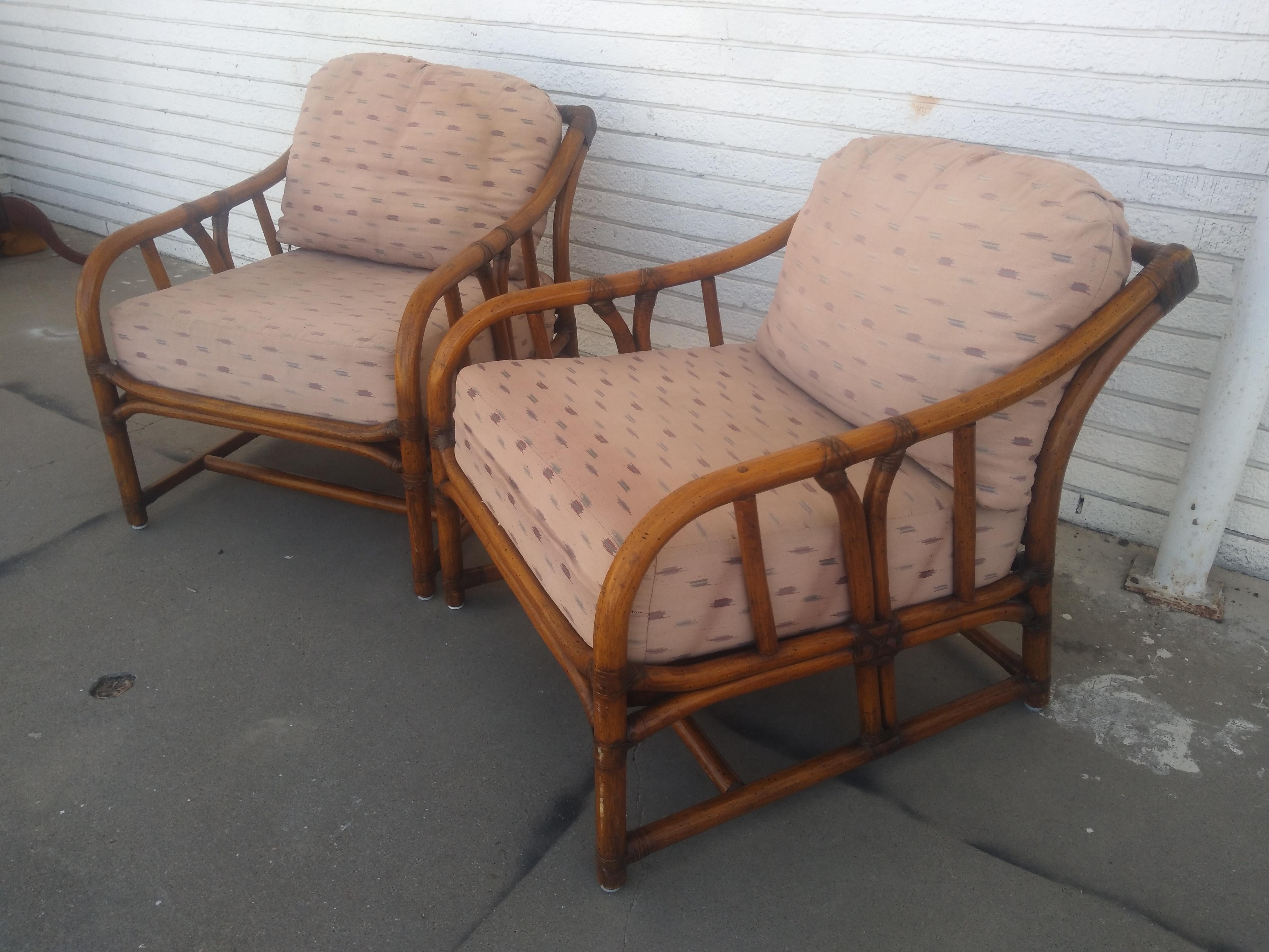 Raro sofá Ficks Reed Boho Chic Bambú 3 plazas (otomana y tumbonas) en Bueno estado para la venta en Pasadena, TX