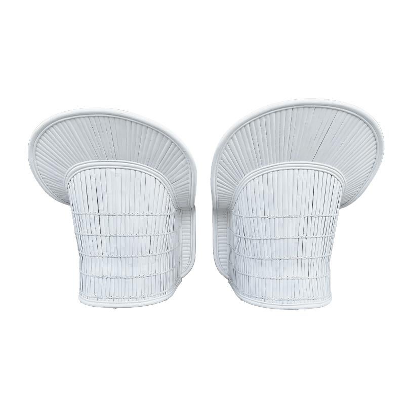 Américain Ficks Reed  Large  Dos éventail en rotin fendu  Fauteuils Club et Ottoman en vente