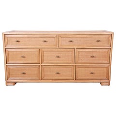 Commode Ficks Reed Midcentury Hollywood Regency en rotin tressé et faux bambou