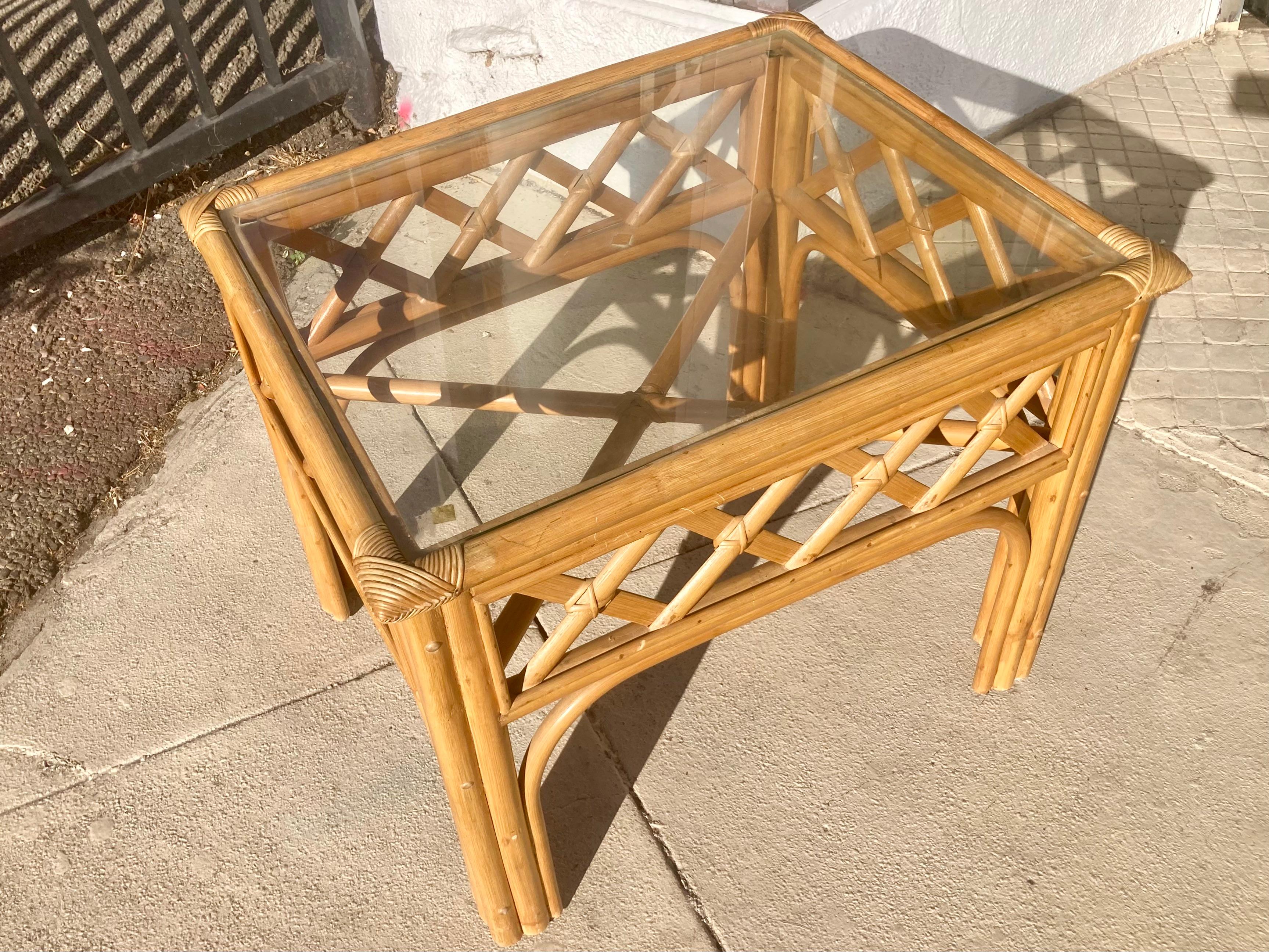 Modern Ficks Reed Natural Rattan Lattice Pattern Side Table For Sale