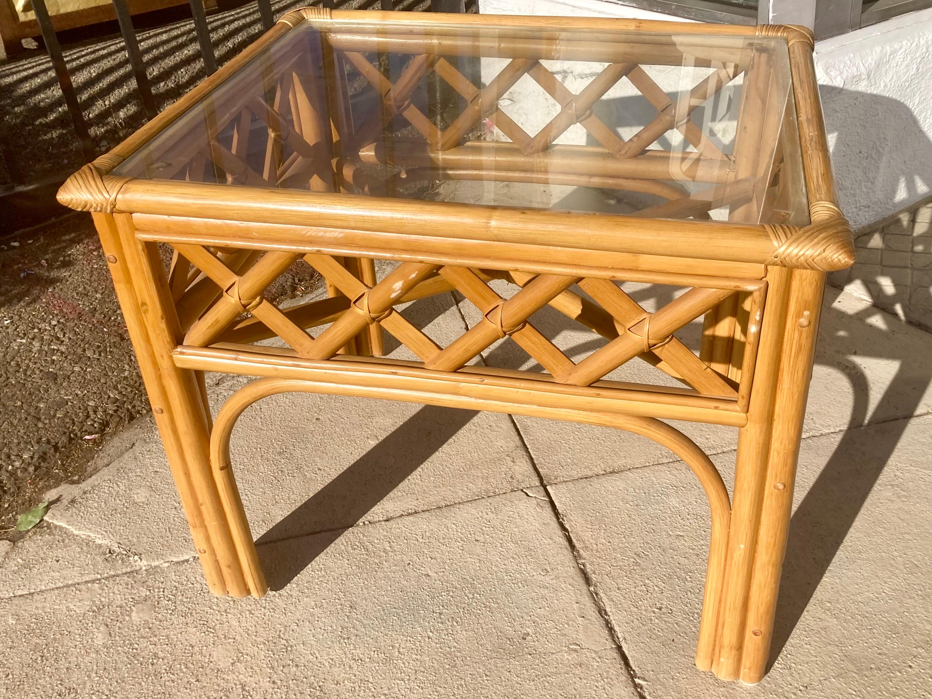American Ficks Reed Natural Rattan Lattice Pattern Side Table For Sale