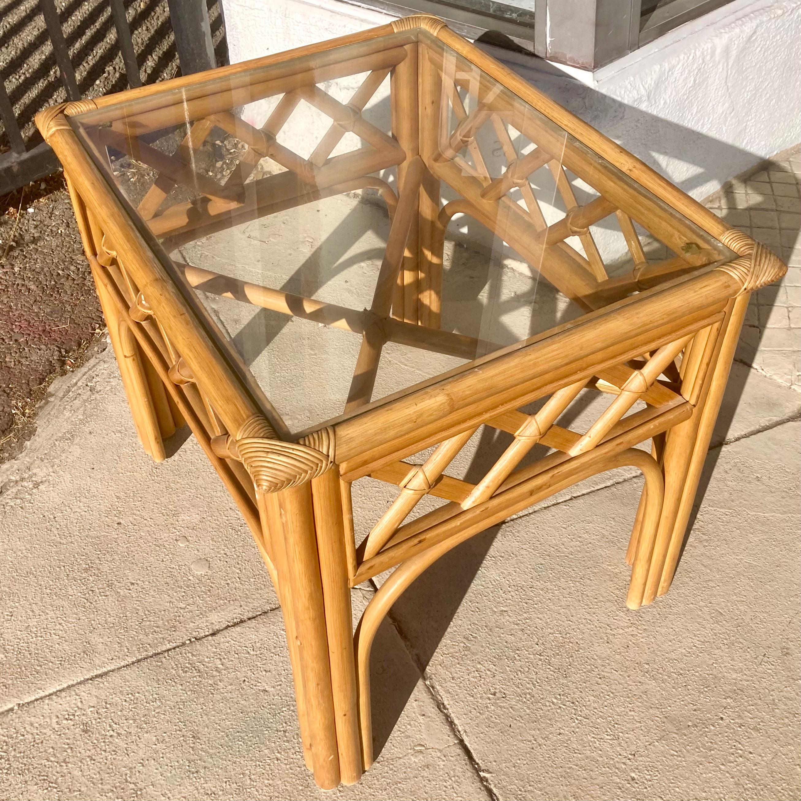 Ficks Reed Natural Rattan Lattice Pattern Side Table For Sale 1