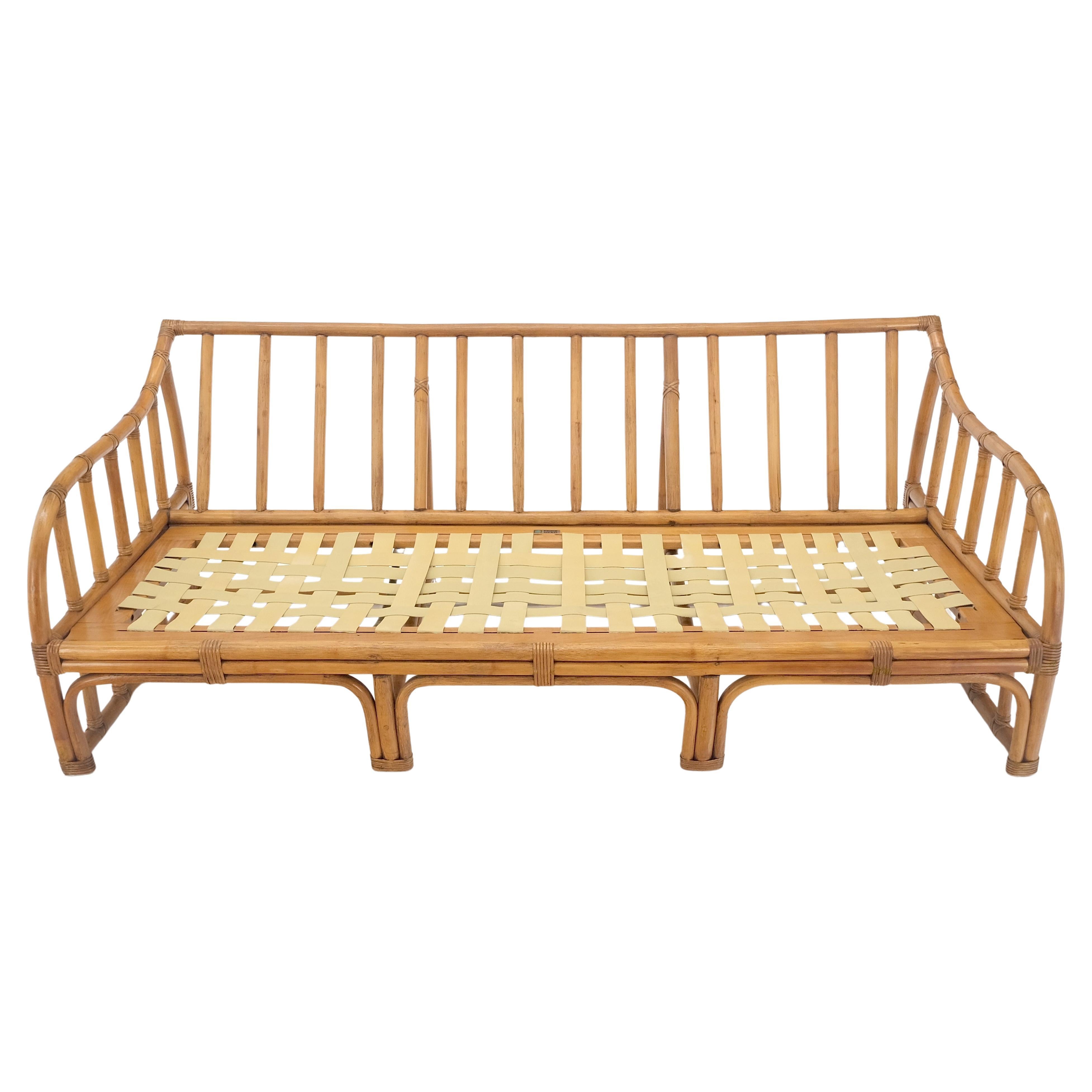 Ficks Reed Rattan Bamboo Mid Century Modern Sofa Frame MINT! For Sale