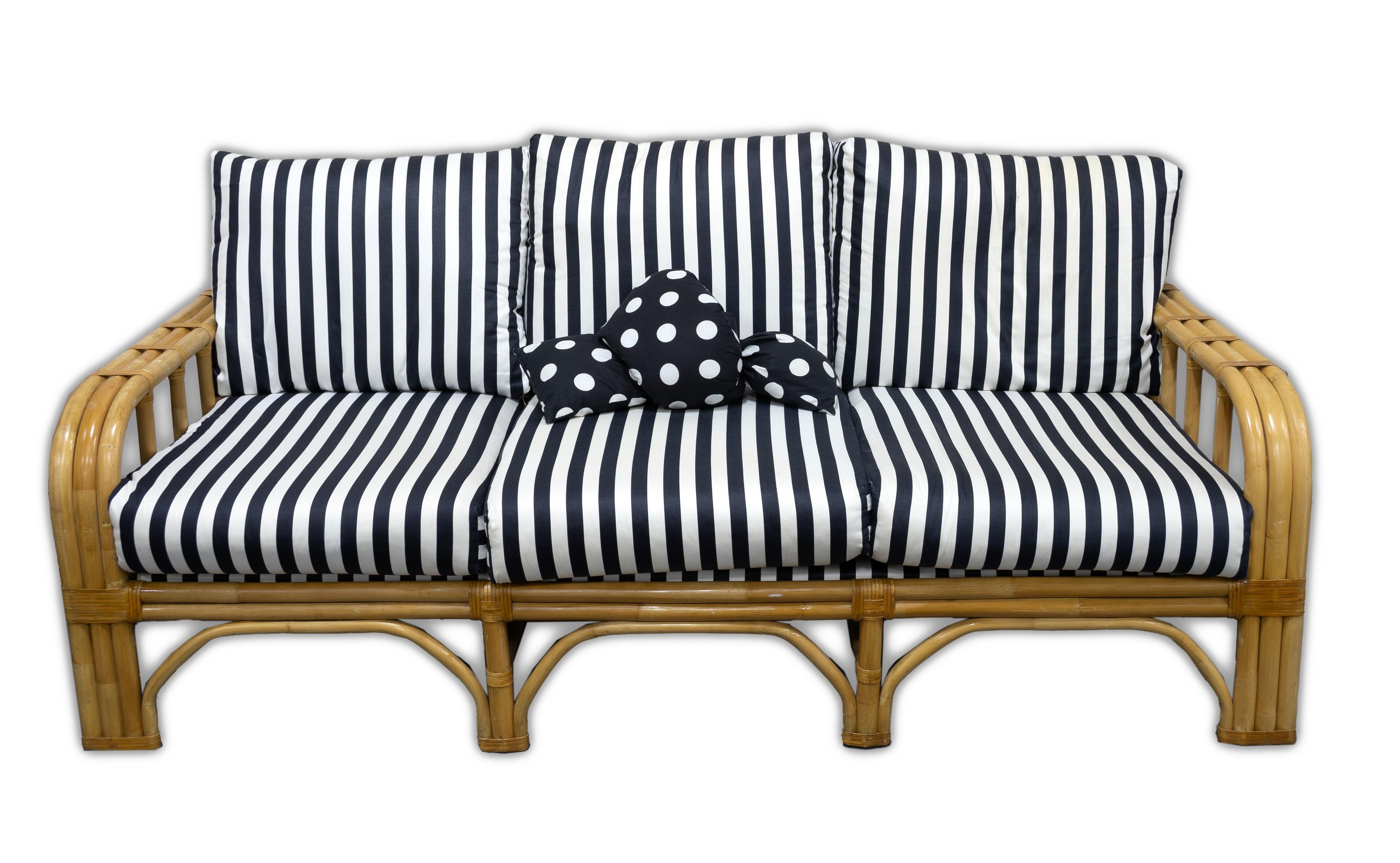 Ficks Reed Rattan Patio Black & White Stripped Sofa Loveseat Chair Ottomans In Good Condition In Keego Harbor, MI