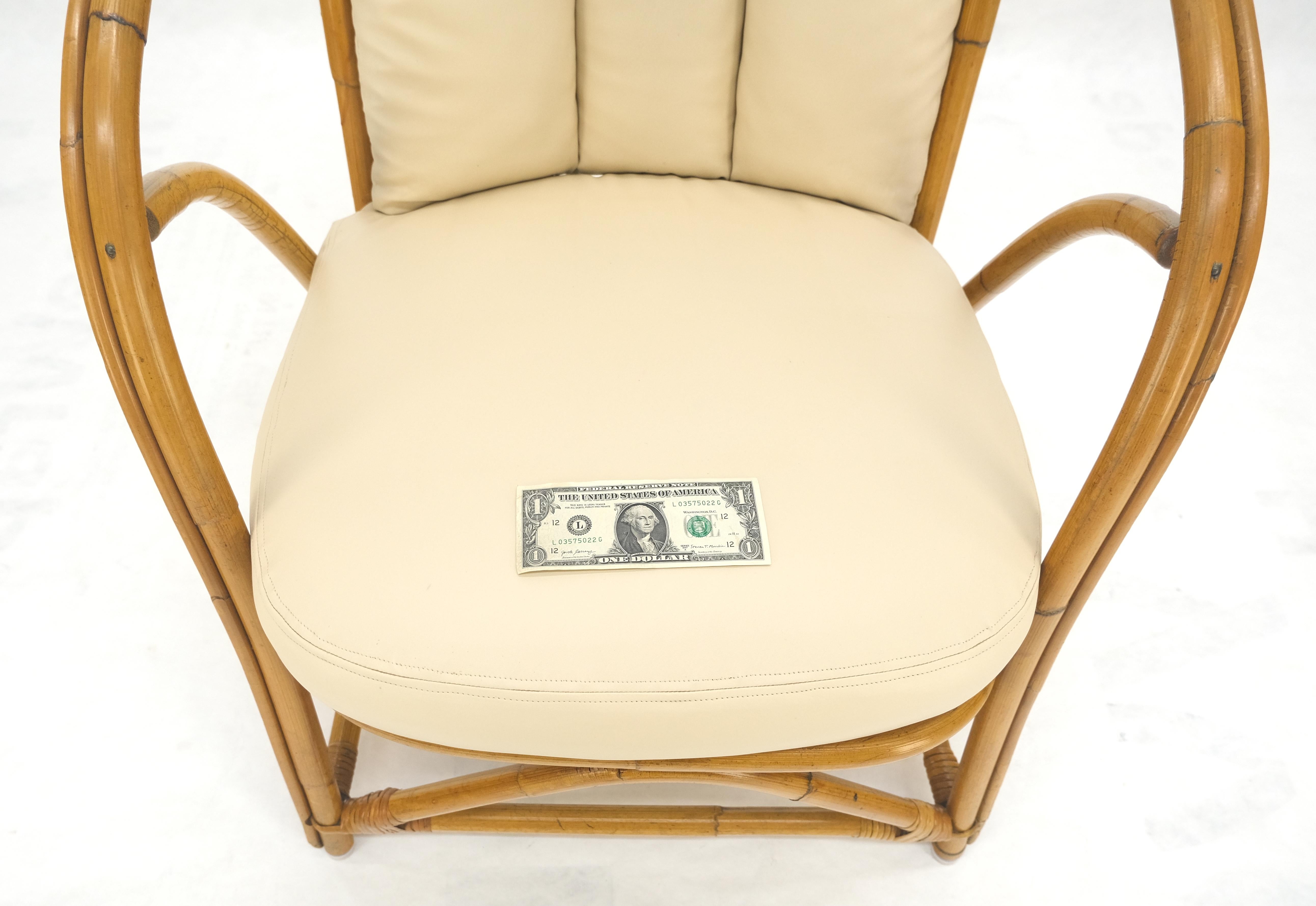 Ficks Reed Style Chaise longue en bambou et rotin avec dossier en forme de tonneau MINT en vente 9