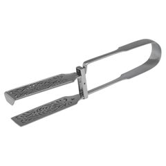 Antique Fiddle pattern early Victorian sterling silver pair of asparagus tongs from 1838