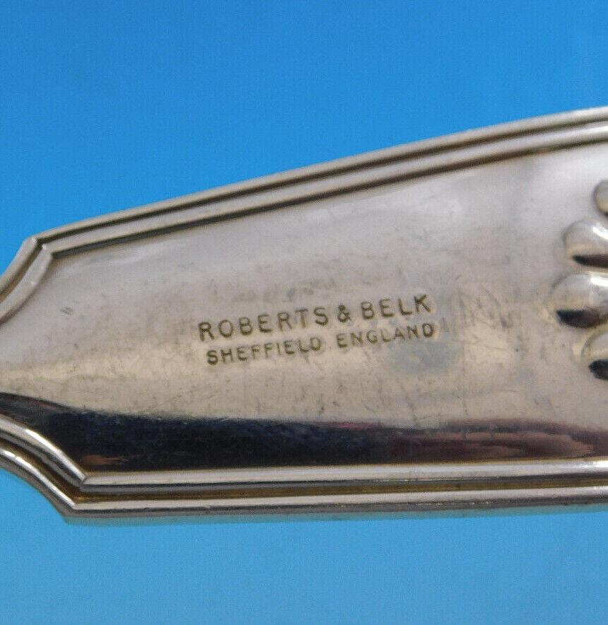 Fiddle Shell by Robert Belk English Silverplated Flatware Set Service 94 Pcs In Excellent Condition For Sale In Big Bend, WI
