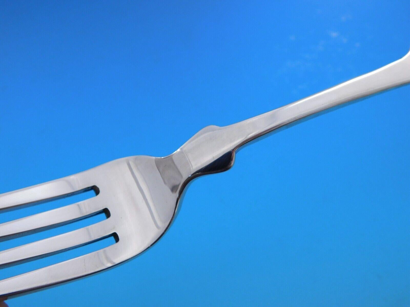 20ième siècle Service d'argenterie sterling Fiddleback par Old Newbury Crafters, 62 pièces en vente