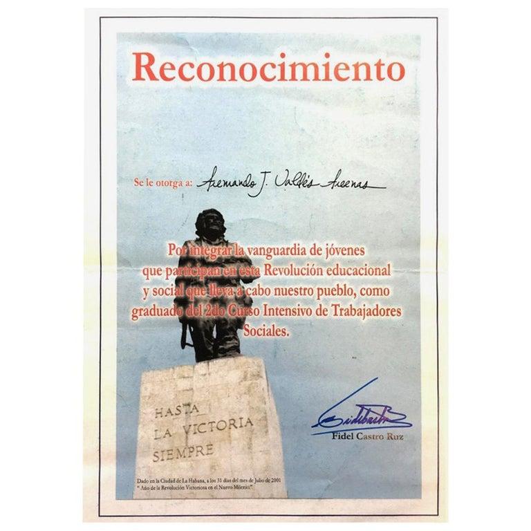 Fidel Castro Original signiertes Vintage-Zertifikat 2001 Farbe (Papier) im Angebot