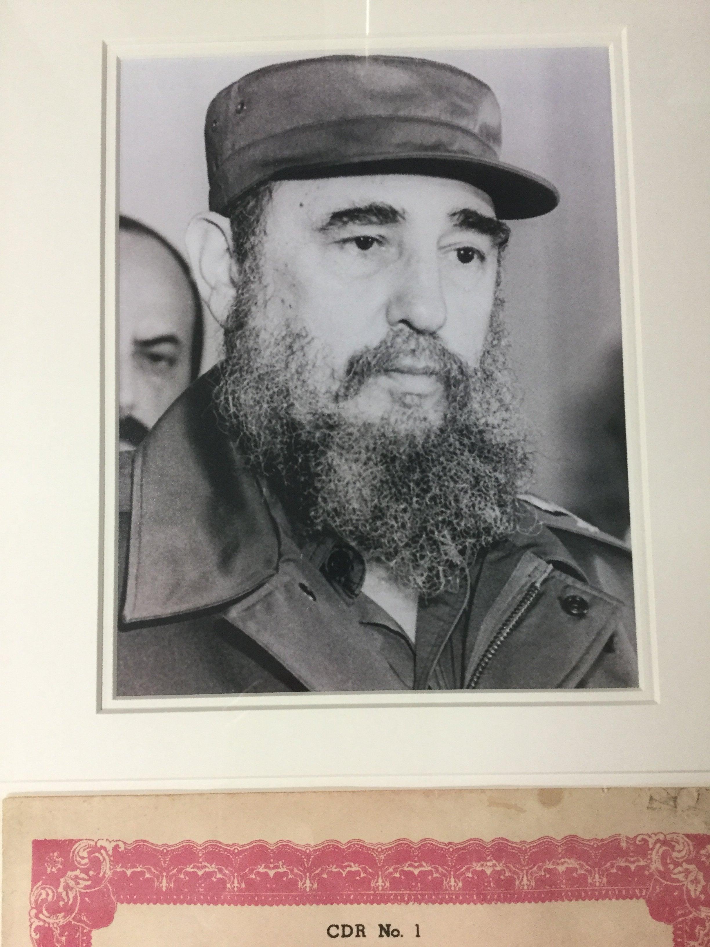 Fidel Castro Signiertes Anerkennungszertifikat im Angebot 1