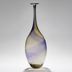 Fidji III, un'esclusiva bottiglia scultorea in bronzo e viola di Kjell Engman