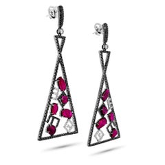 Fiery Allure: 7.91 Carat Vivid Red Ruby, 4.39 Carat Diamonds, 18K Gold Earrings.