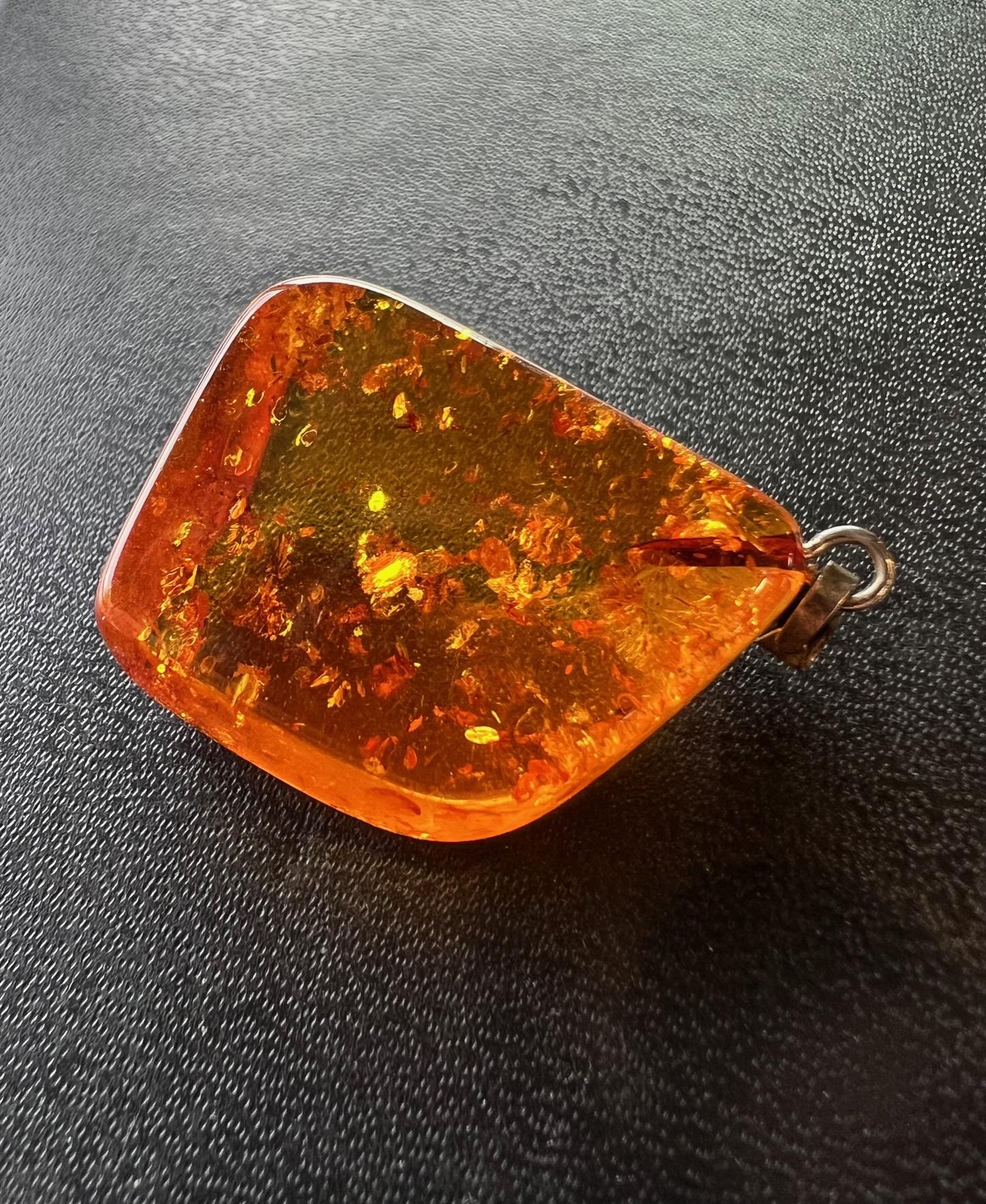 Fiery Clear Orange Baltic Amber Pendant In Excellent Condition For Sale In Boulder, CO
