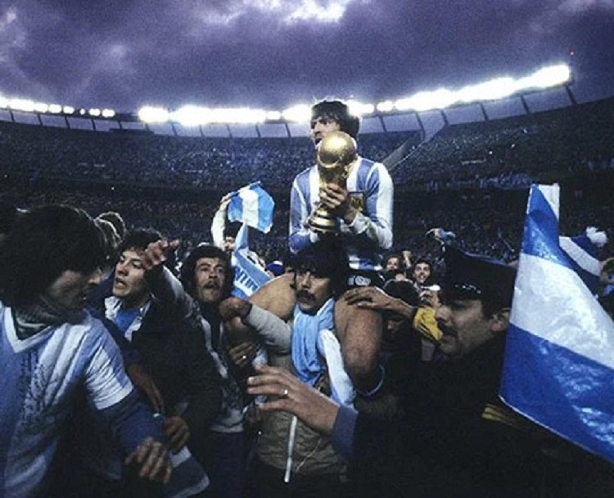 FIFA 1978 World Cup-Uhr – im Besitz der Fußballlegende Daniel Passarella im Angebot 4