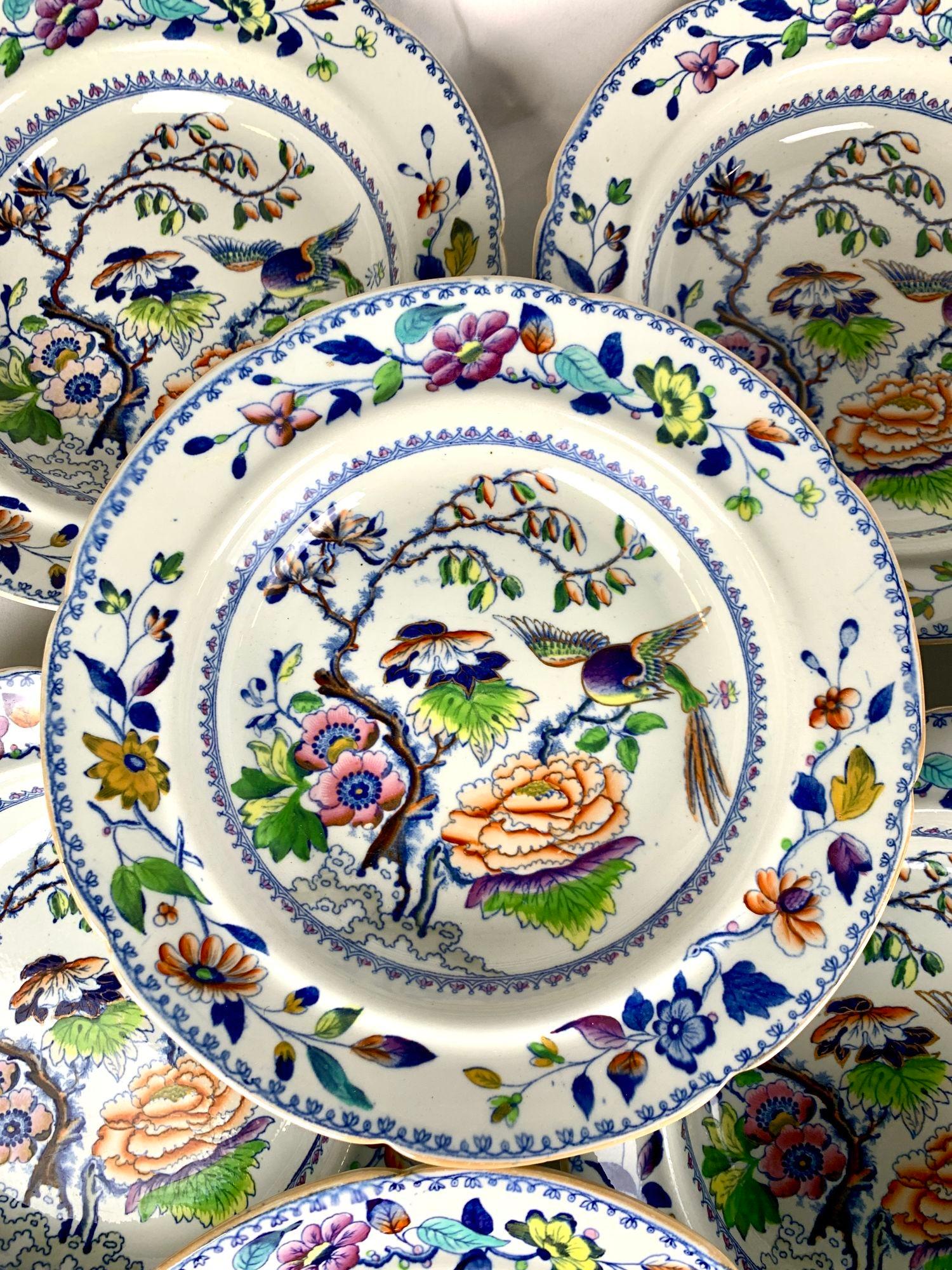 Anglais Quinze plats à soupe ou à pâtes oiseaux volants fabriqués par Davenport, Angleterre, vers en vente