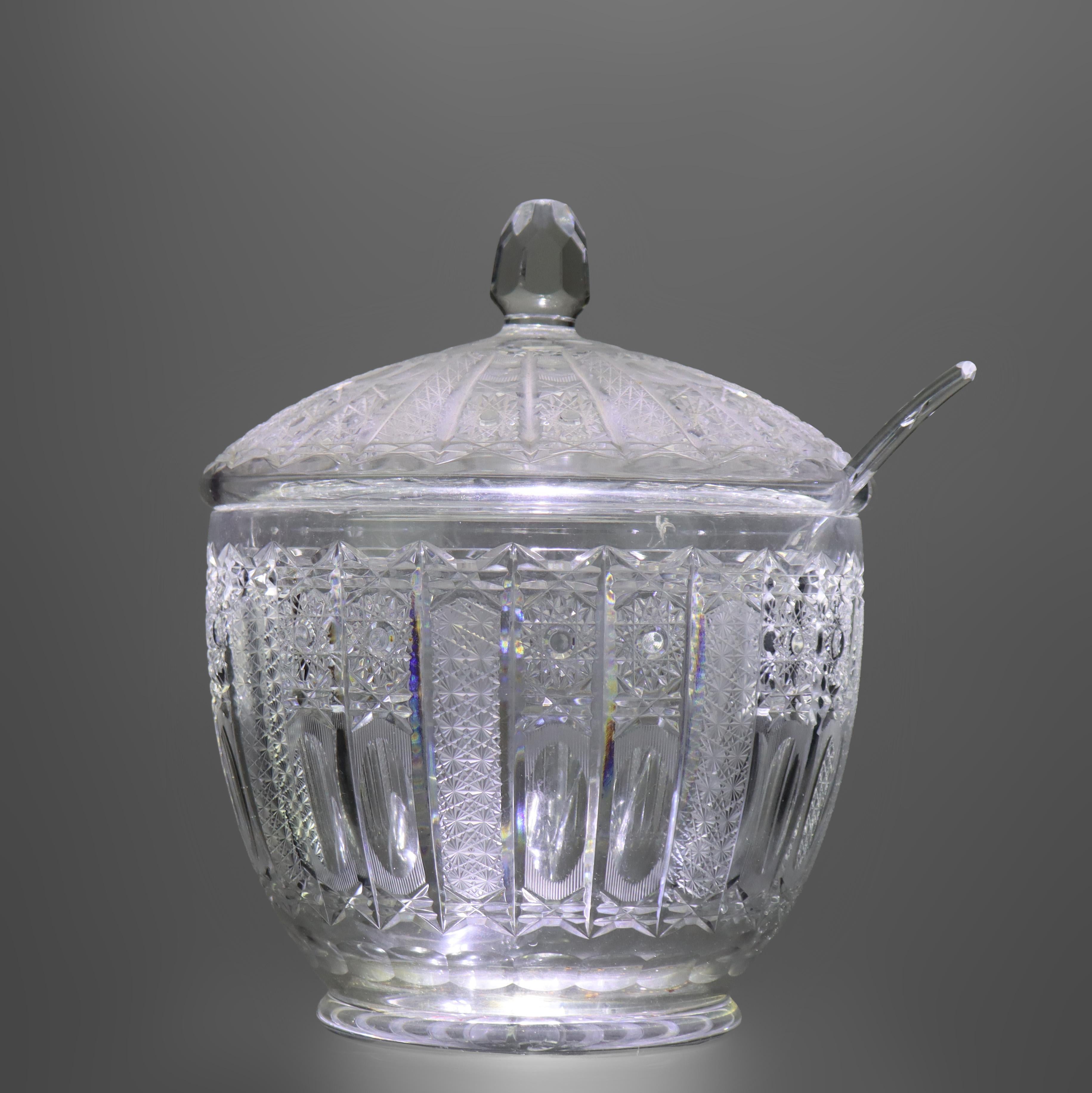 Ensemble de quinze pièces en verre taillé à l'ancienne Hawk School Diamond & Daisy Punch Bowl en vente 1