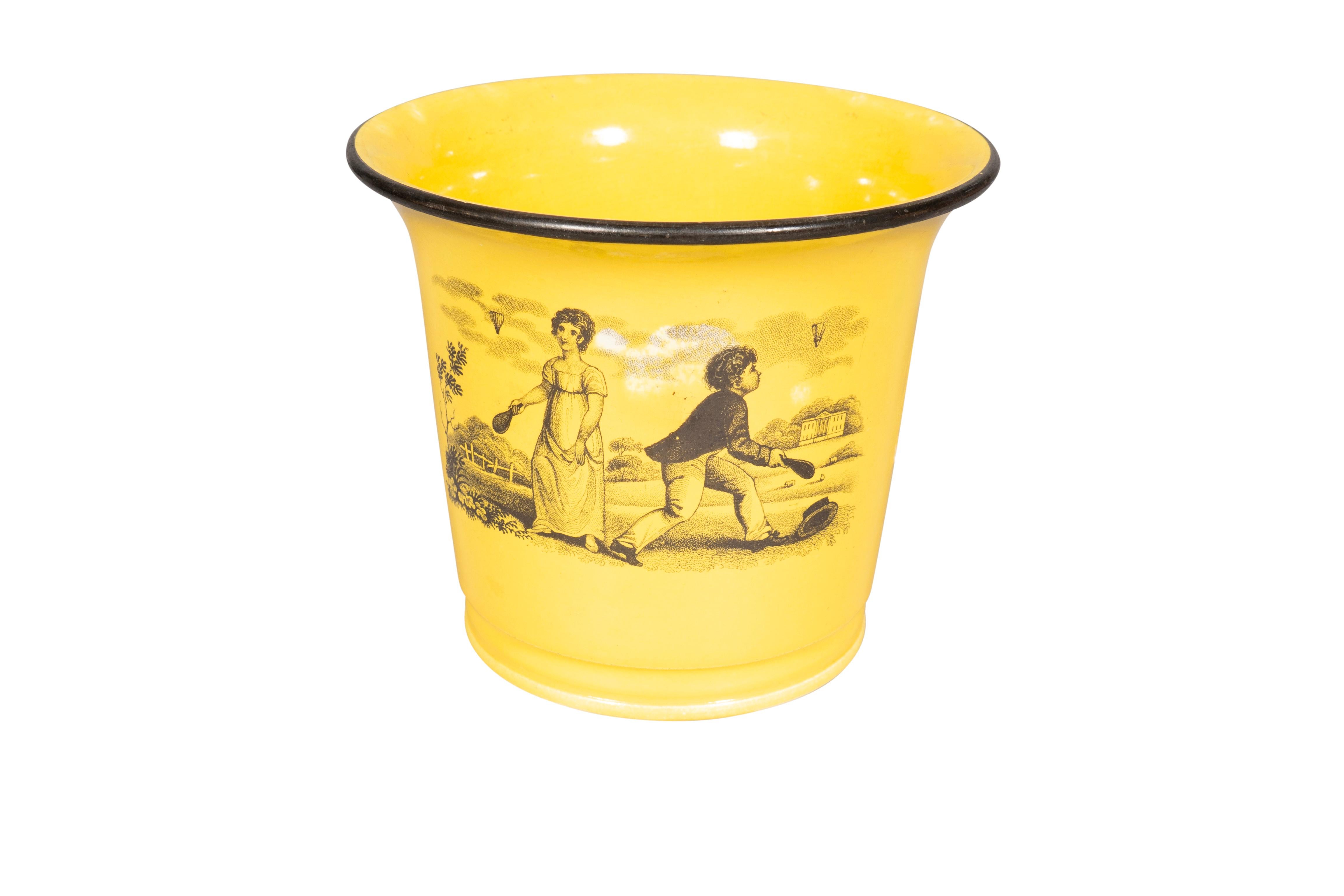 Inizio XIX secolo Quindici pezzi di ceramica Staffordshire di colore giallo canarino in vendita