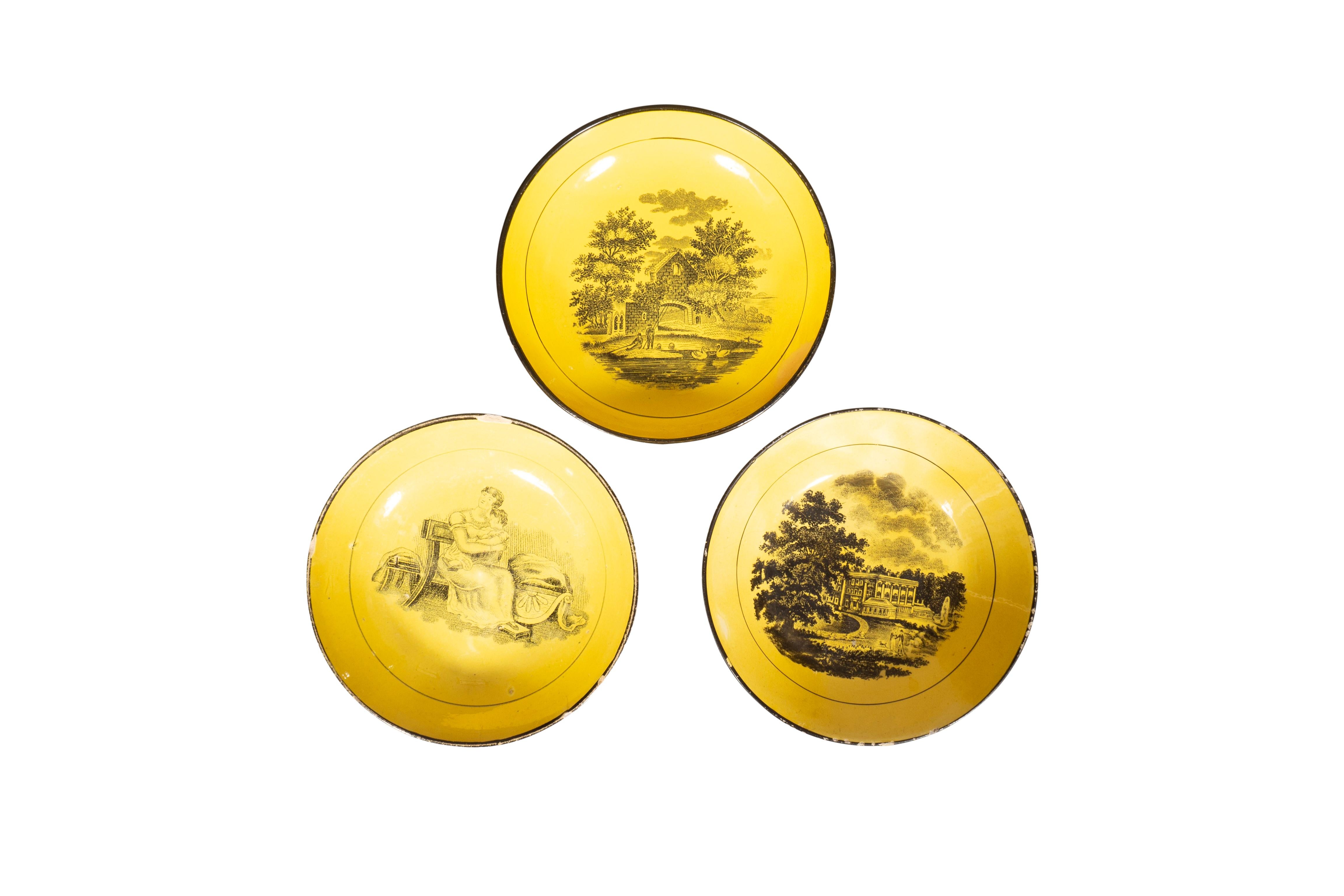 Poteries Quinze pièces de poterie Staffordshire jaune canari en vente