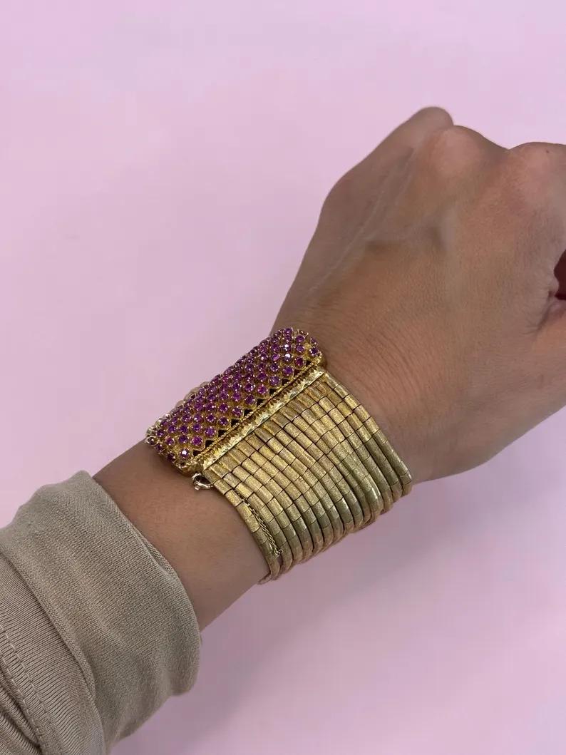 Contemporary Fifteen Row Brushed Finished Multi Strand Pink Sapphire Bracelet 18KT 119 Grams For Sale