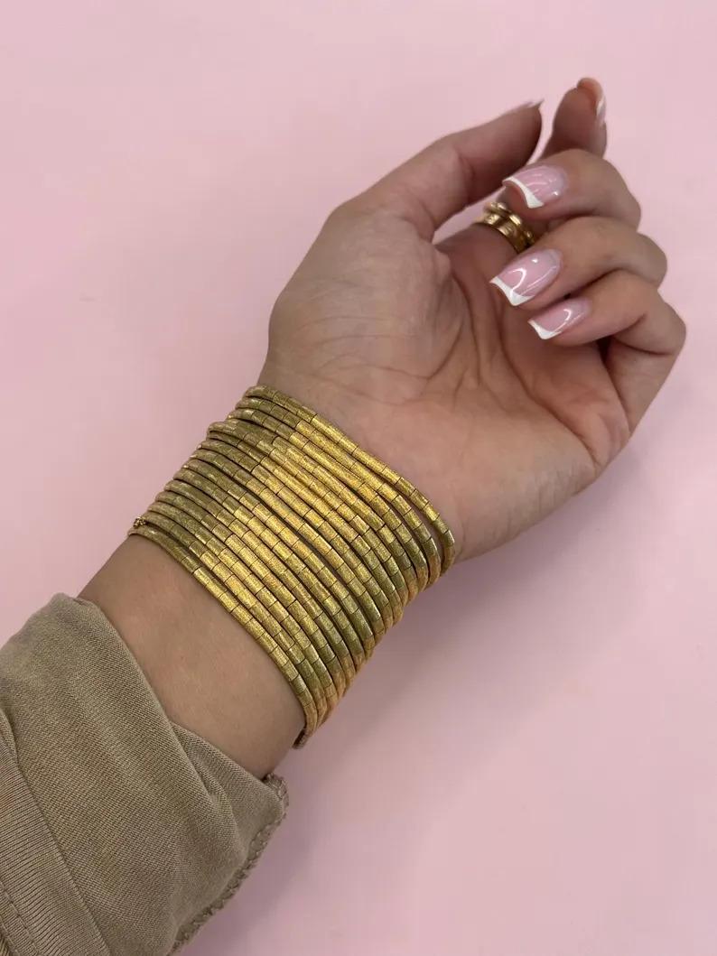 Round Cut Fifteen Row Brushed Finished Multi Strand Pink Sapphire Bracelet 18KT 119 Grams For Sale