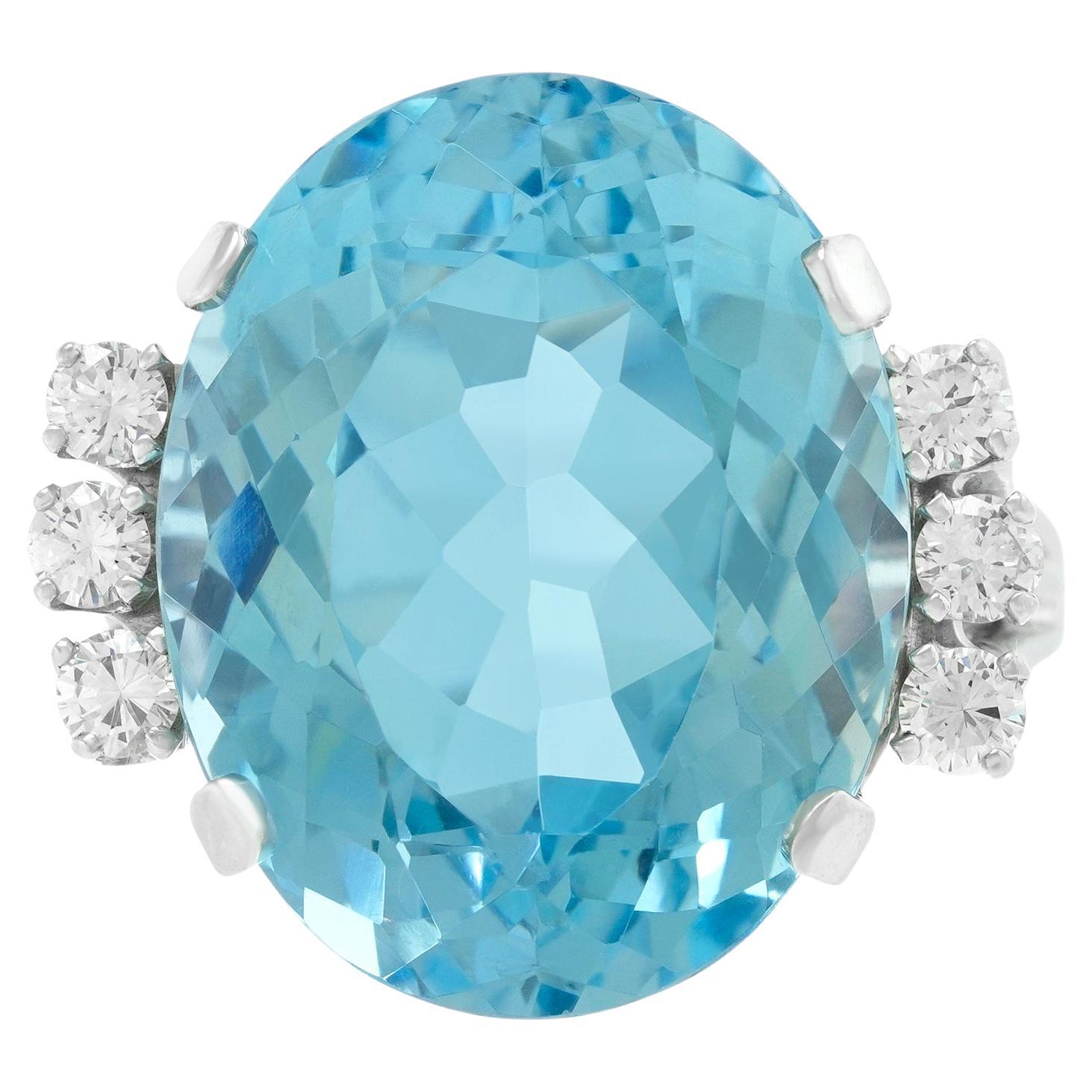 Anillo de aguamarina de 18,0 ct de los años 50