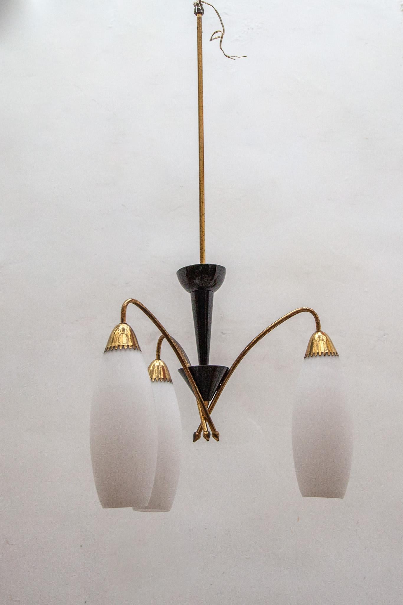 Fifties Design Three Opal Shade Chandelier In Good Condition For Sale In Antwerp, BE
