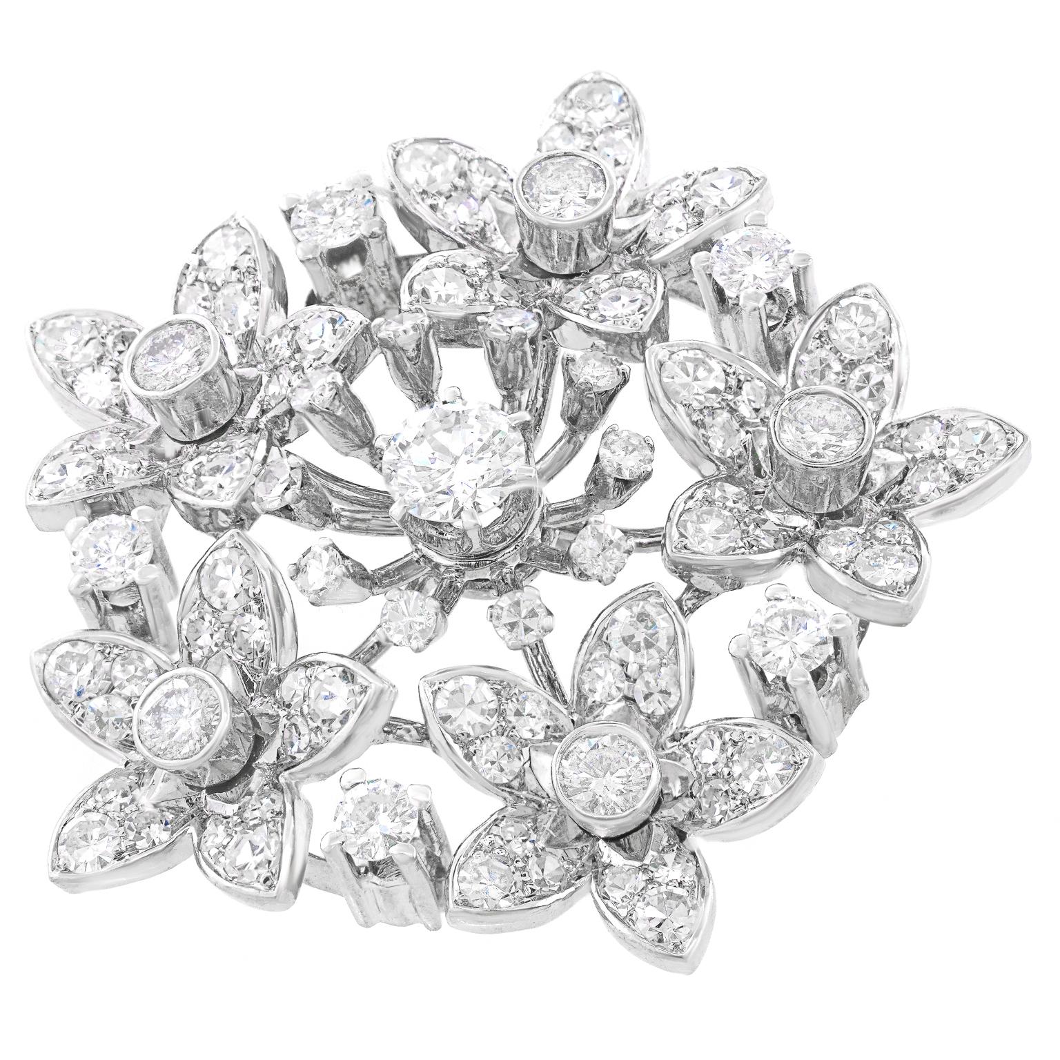 Fifties Diamond Brooch In Excellent Condition For Sale In Litchfield, CT