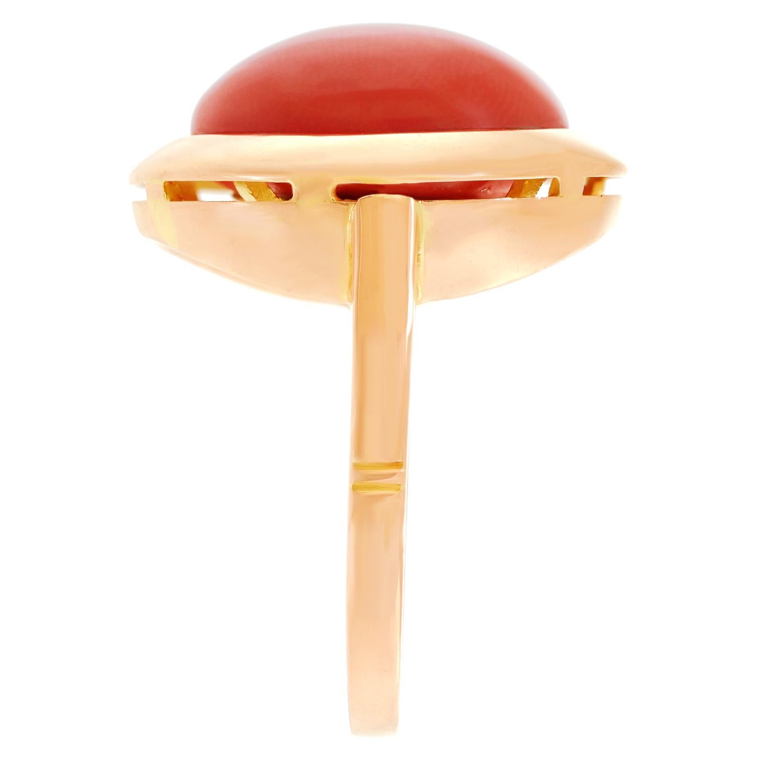 Fifties Modern Coral & Gold Ring For Sale 1
