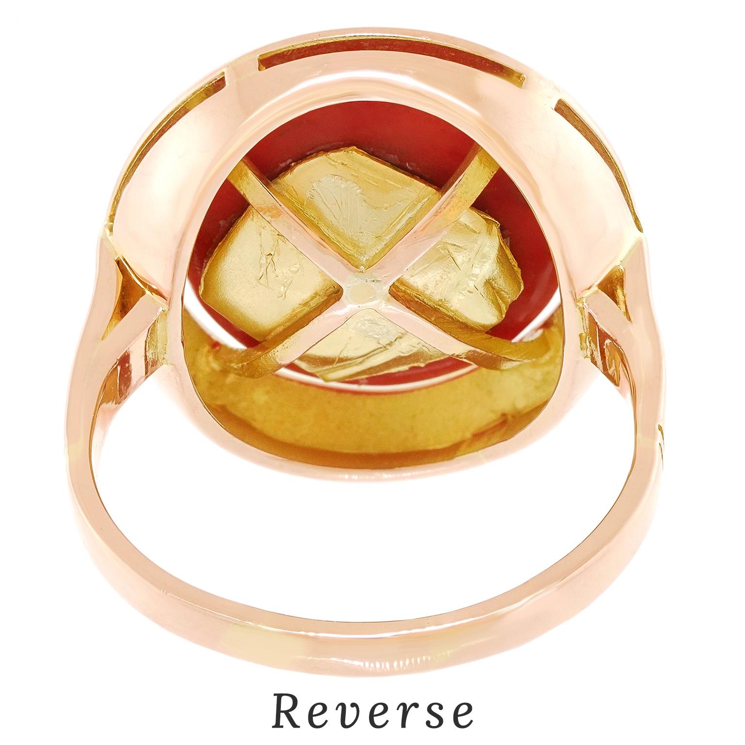 Fifties Modern Coral & Gold Ring For Sale 3