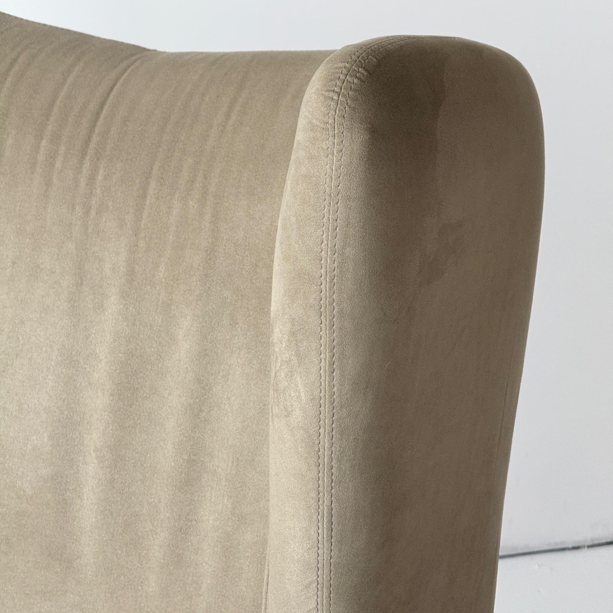 Silla Fiftyish Wingback de Vladimir Kagan para American Leather Moderno de mediados de siglo en venta