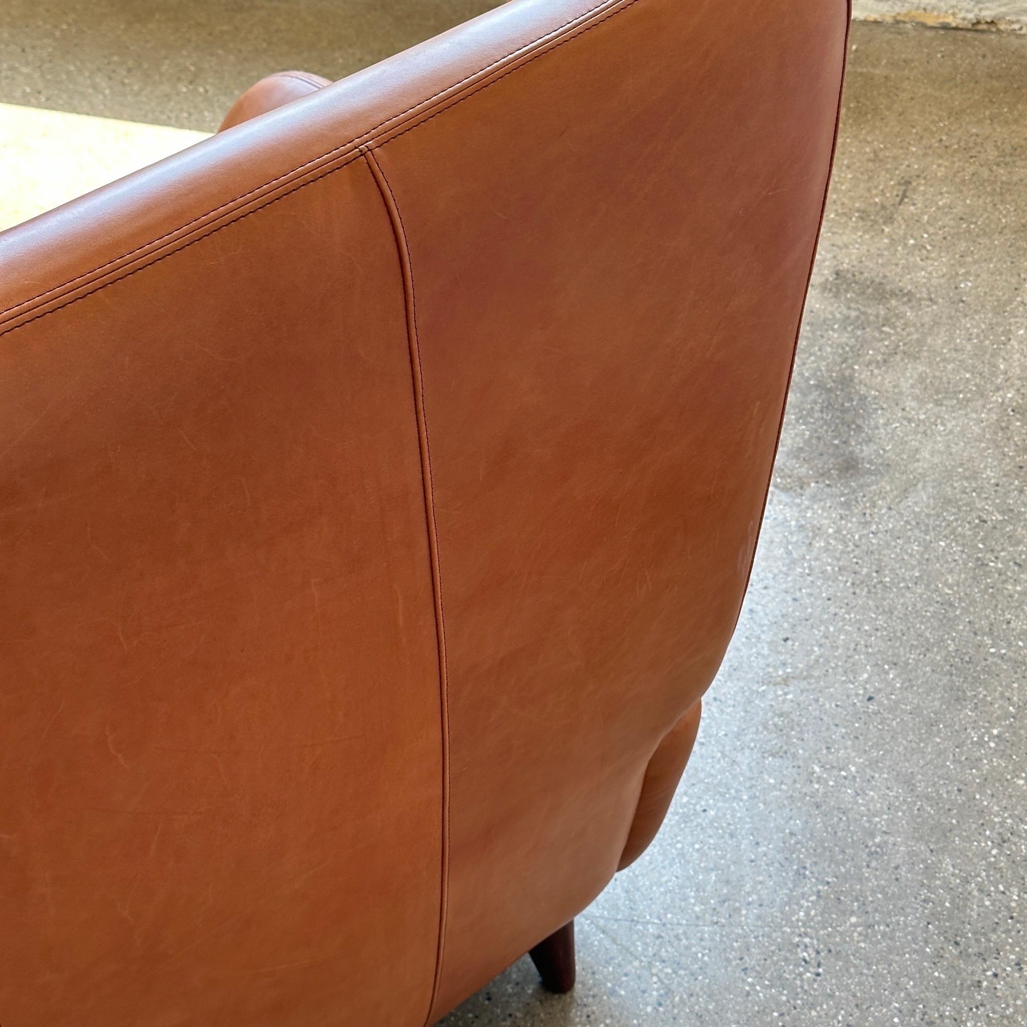 Fiftyish Ohrensessel aus Leder von Vladimir Kagan für American Leather im Angebot 3
