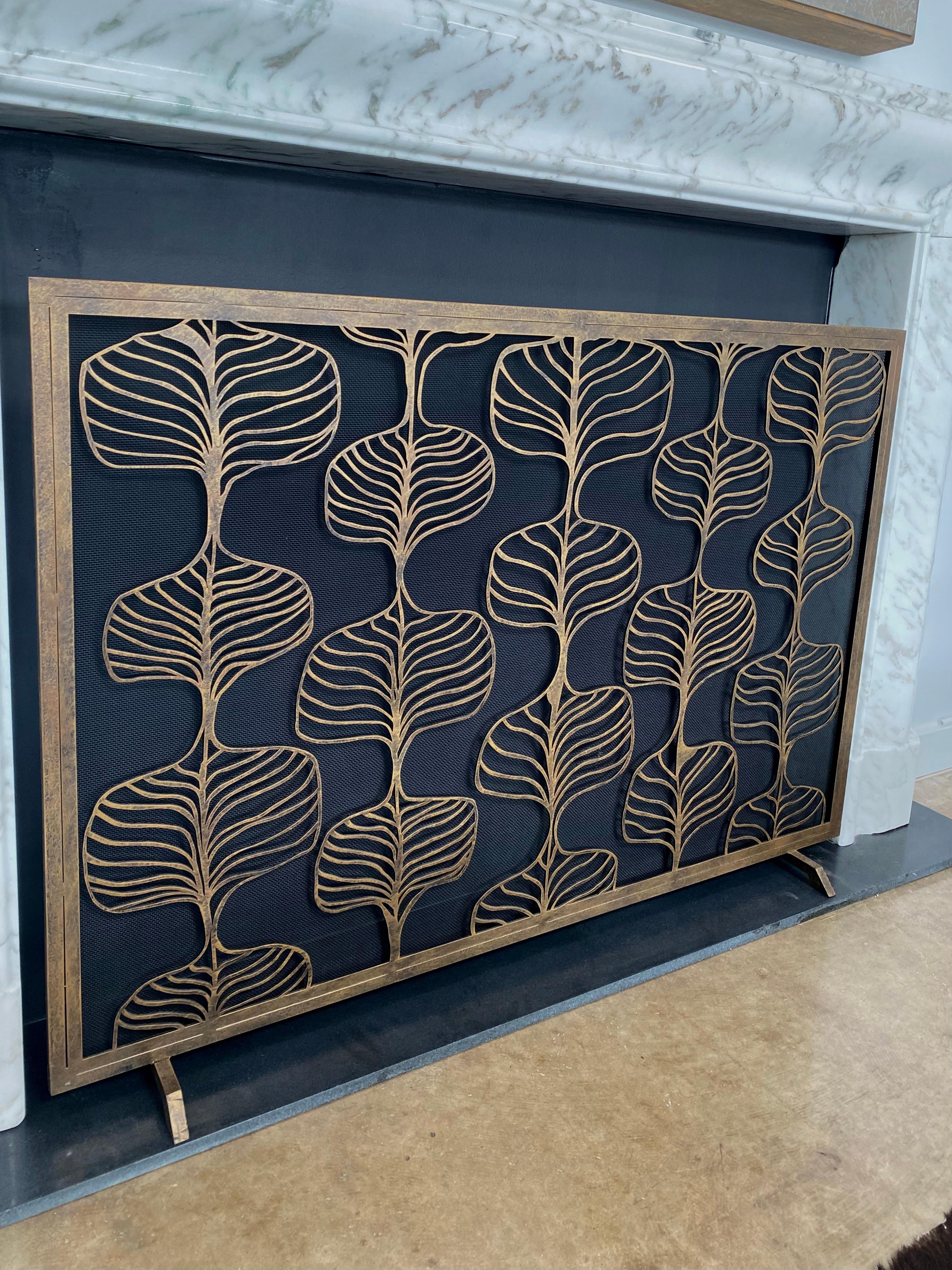 Fig Leaf Fireplace Screen in Tobacco For Sale 2