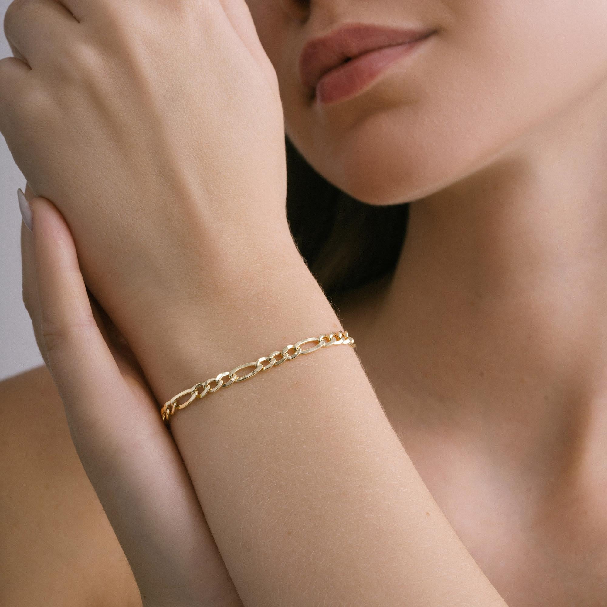 Figaro Bracelet à maillons audacieux en or massif, fait à la main, 14 carats Unisexe en vente