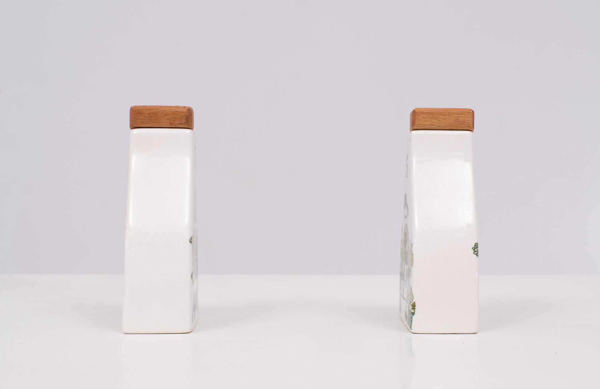Ceramic Figgjo Flint * pepper & salt shaker * Market * Turi Design * Norway * 60s  For Sale