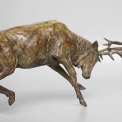 Sculpture contemporaine en bronze en édition limitée « Fighting Stags » de Jenna Gearing