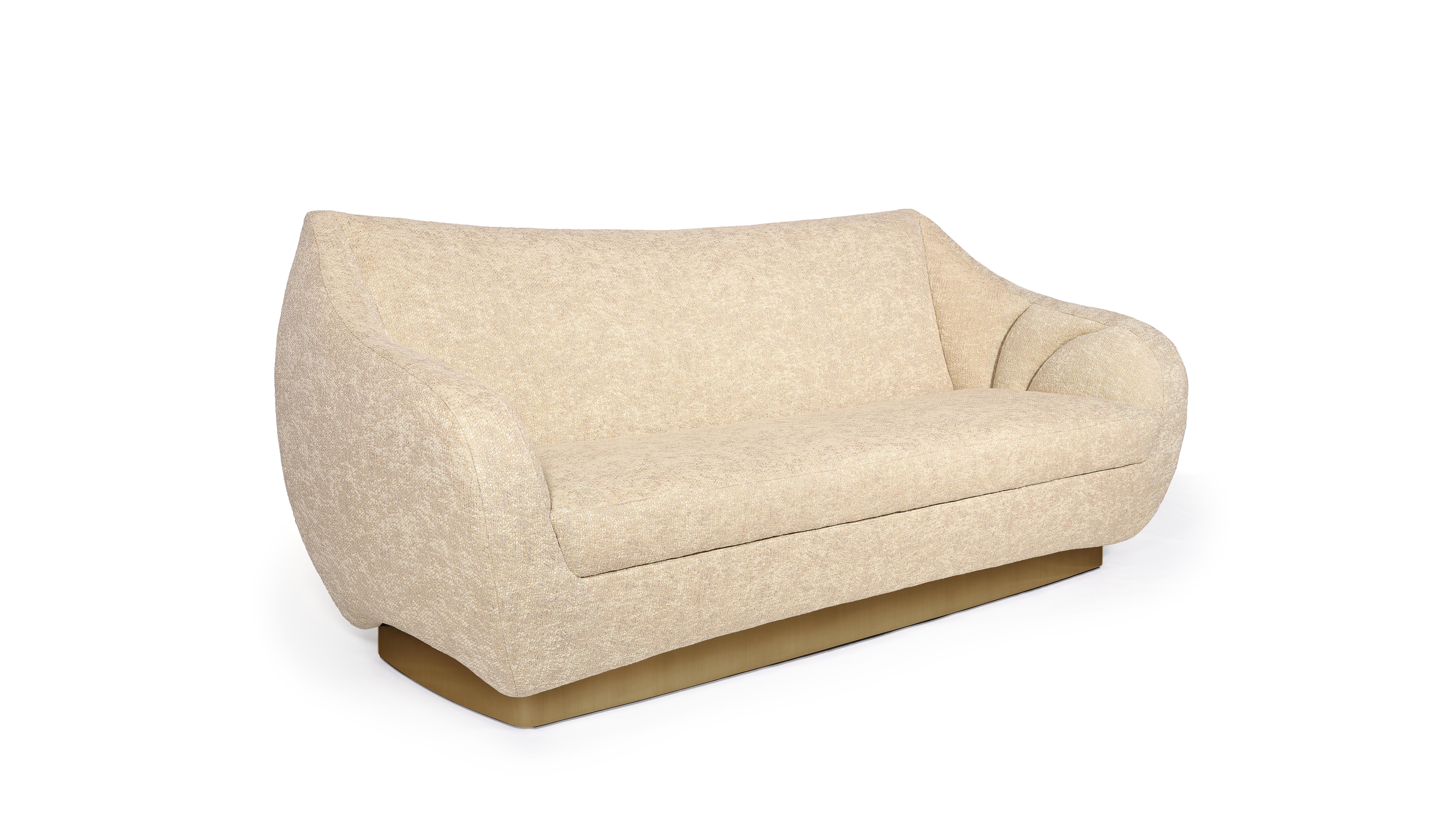 Figueroa Dreisitzer-Sofa, Mischung und Messing, InsidherLand von Joana Santos Barbosa (Moderne) im Angebot