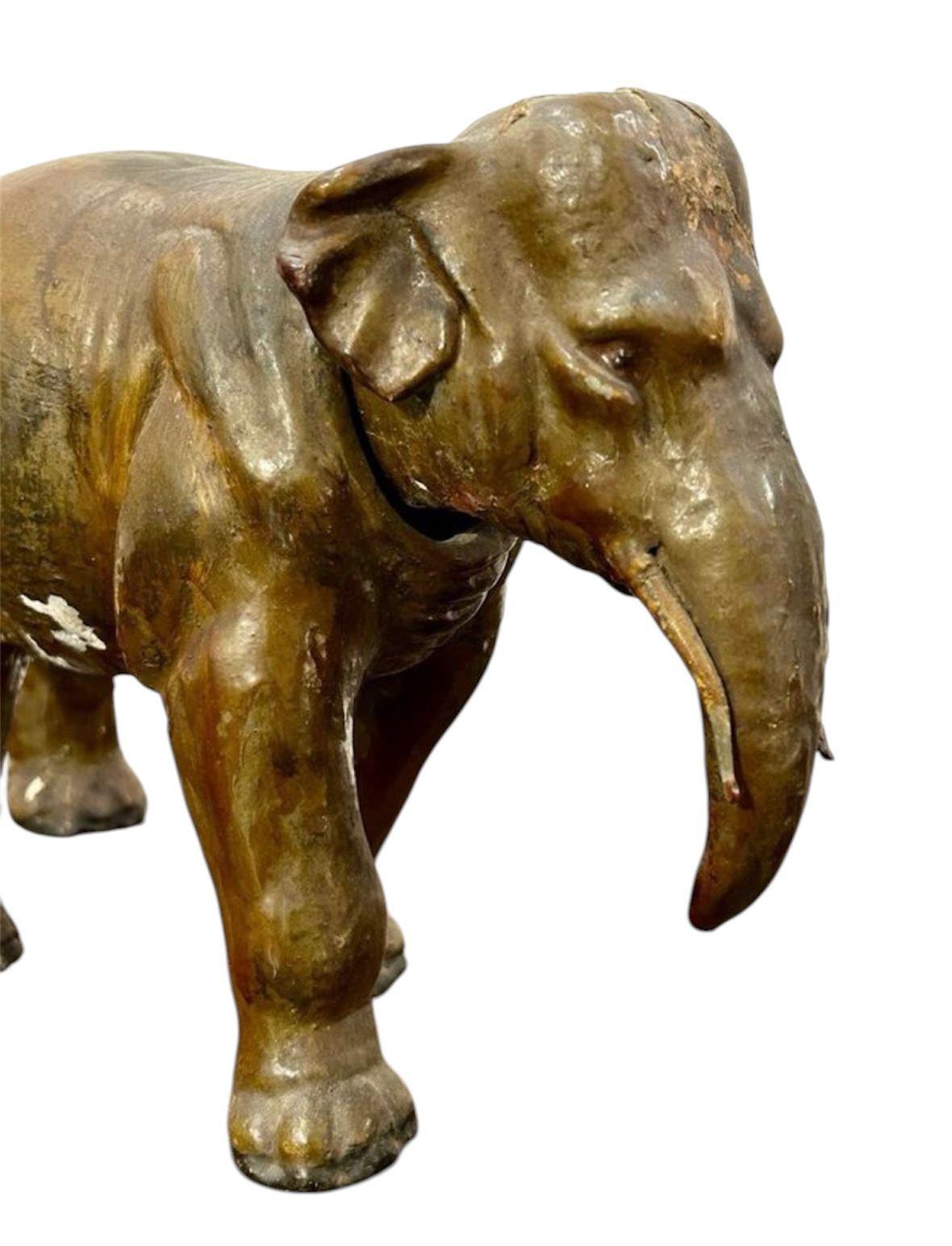 Ceramica Figura di elefante in vendita