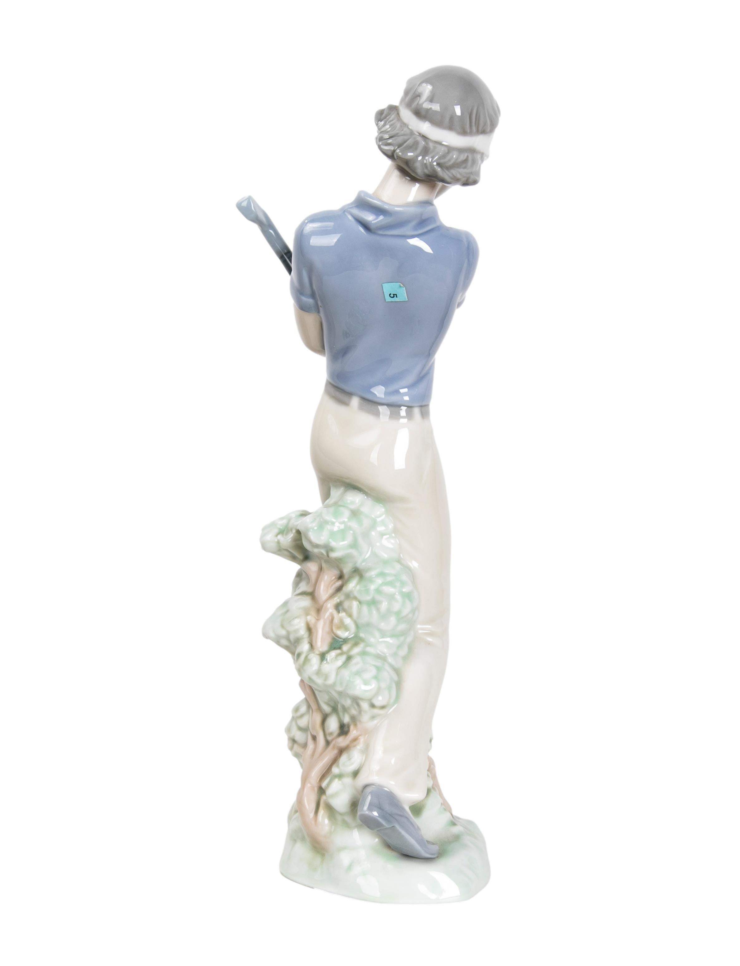20ième siècle Figura de Porcelana de Jugador de Golf, Firmada 1985, Lladro en vente