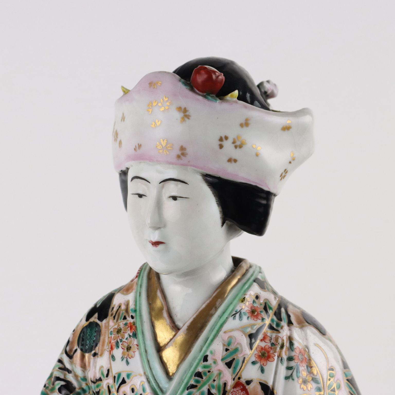 Figura in Porcellana Kutani, Giappone Epoca Meiji 1868-1912 In Good Condition In Milano, IT