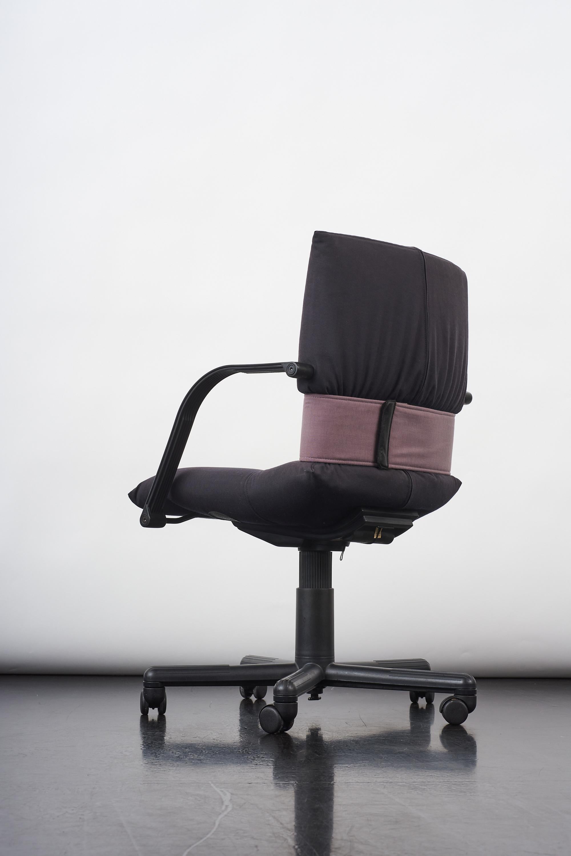Post-Modern Figura Office Chair Designed by Mario Bellini for Vitra, Italy, 1984 For Sale