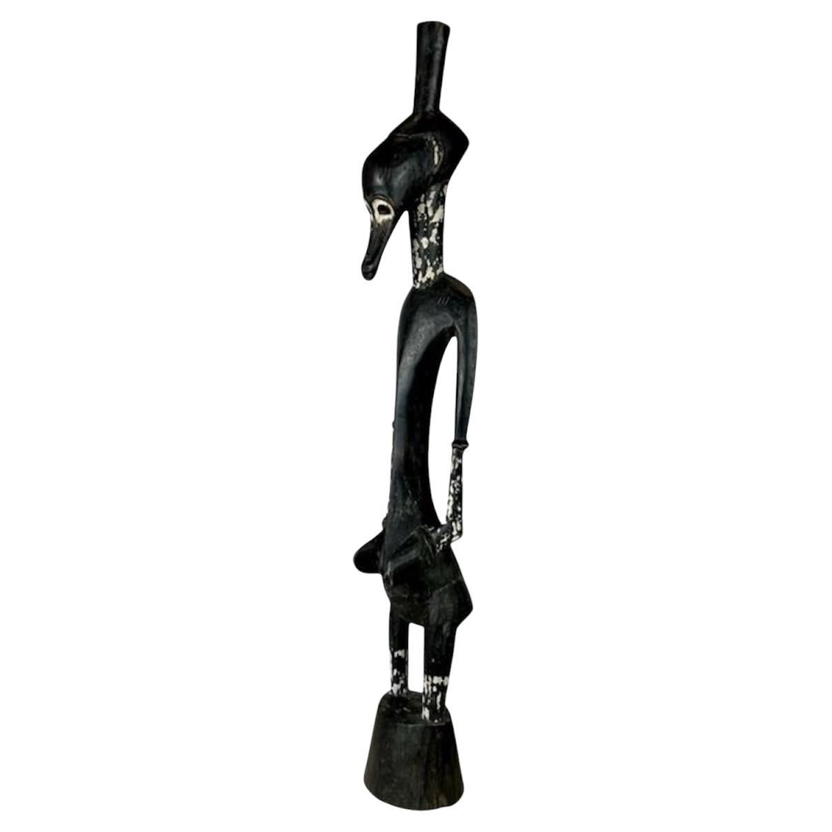 Figura tribal Cenefo