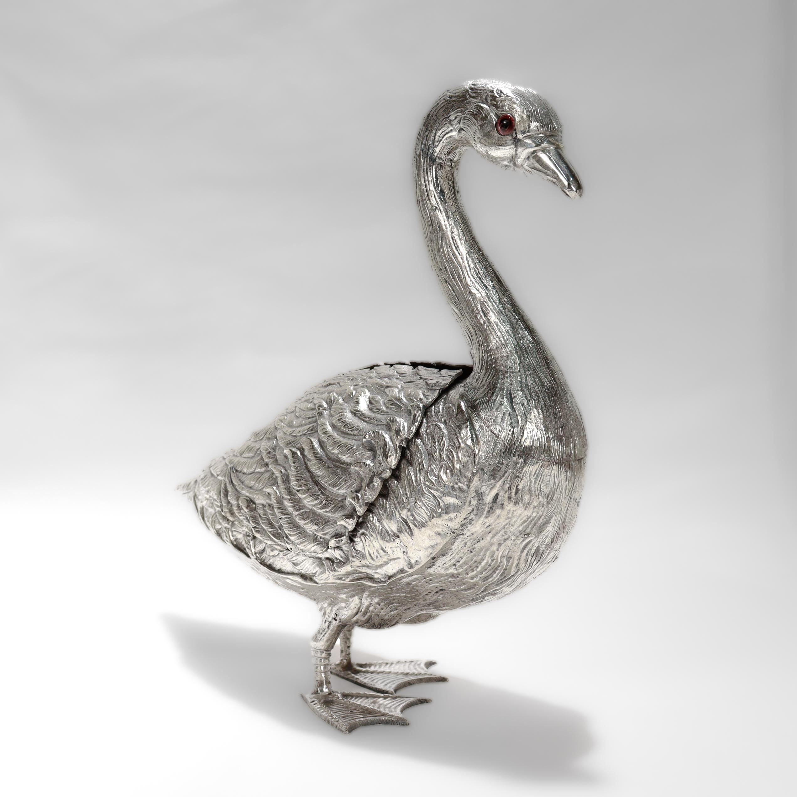 Figuraler Alpaka 'Silver' Swan Blumenhalter oder Tafelaufsatz für den Tisch im Angebot 2