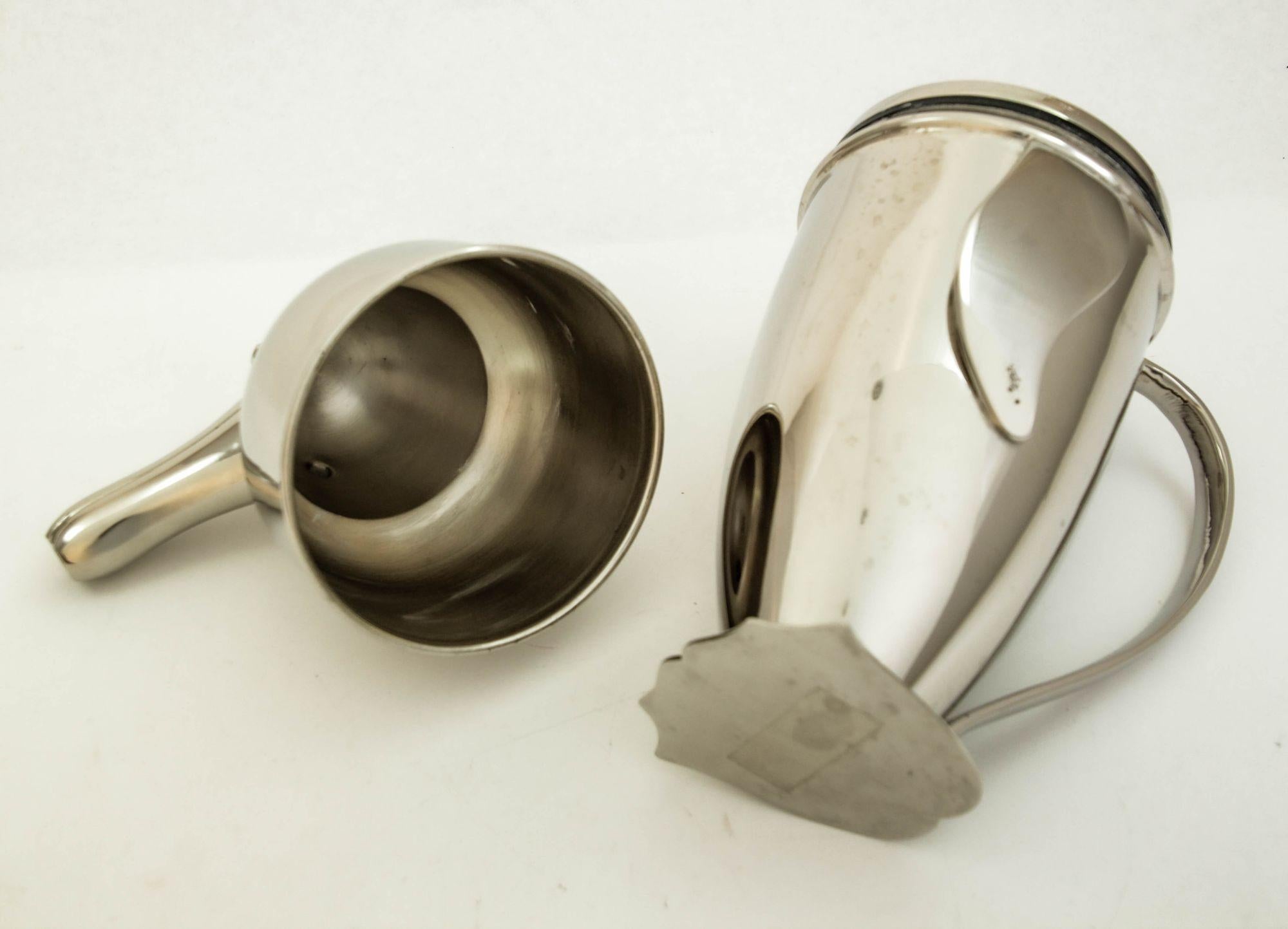 Figural Art Deco Style Chrome Penguin Cocktail Shaker 1980s 3