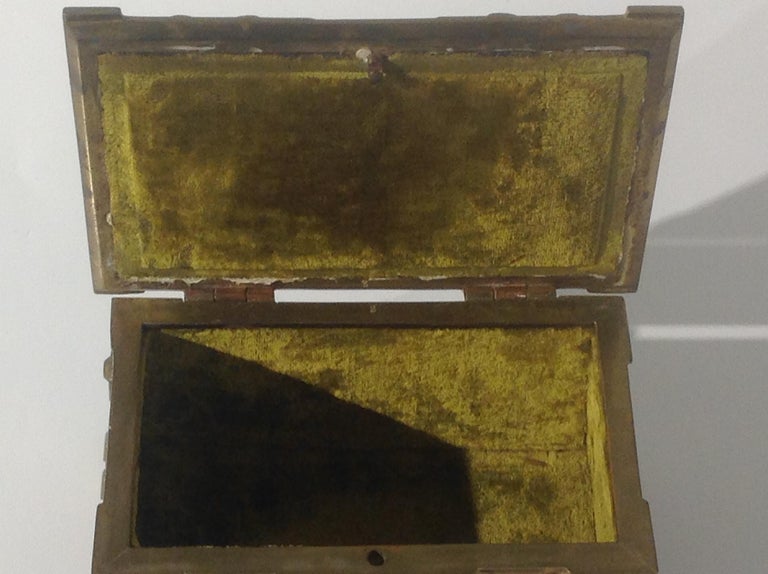 Figural Art Nouveau Sculptural Jewelry Box For Sale at 1stdibs