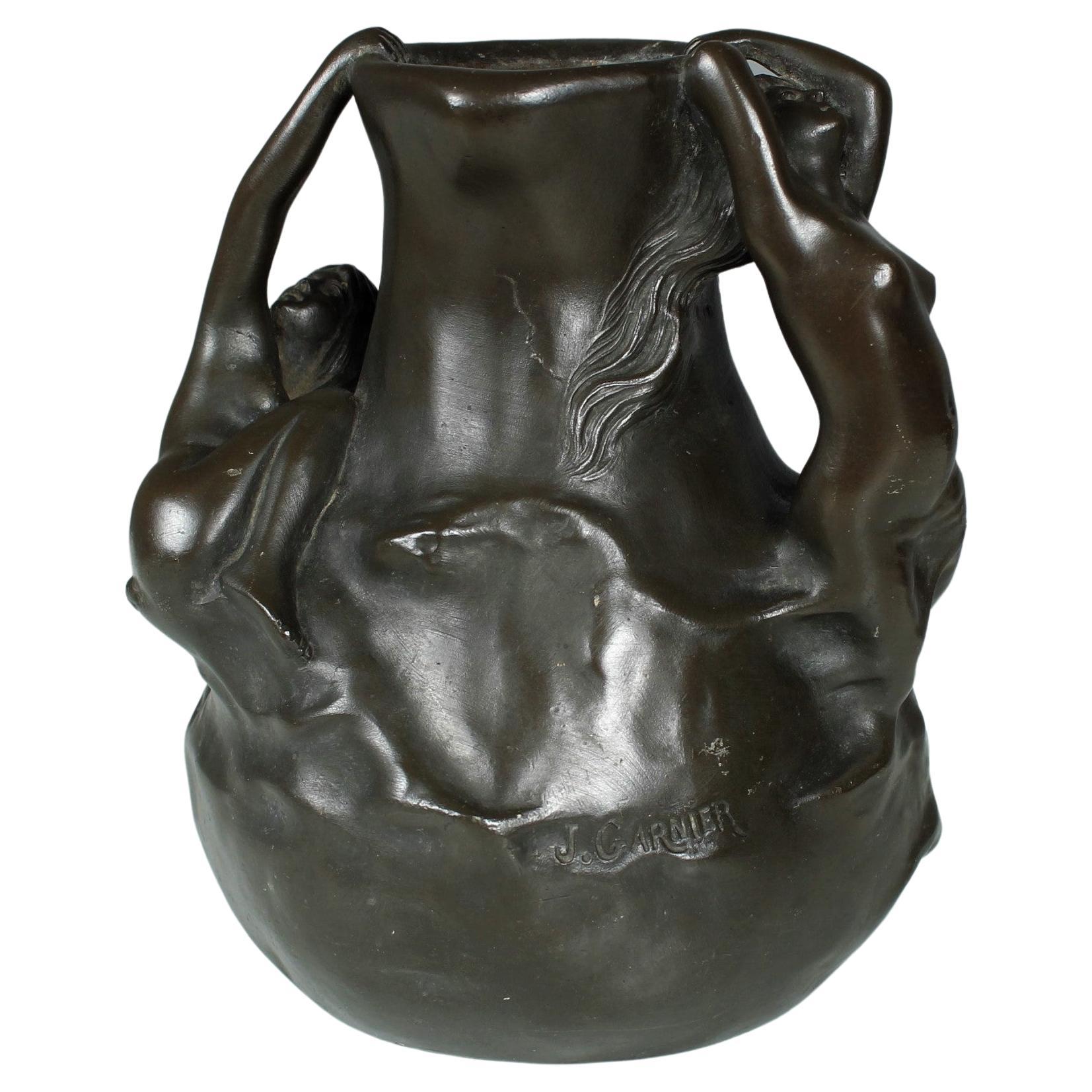 Figural Art Nouveau Vase, Signed "J. Garnier", Étain circa 1900, "En détresse" For Sale
