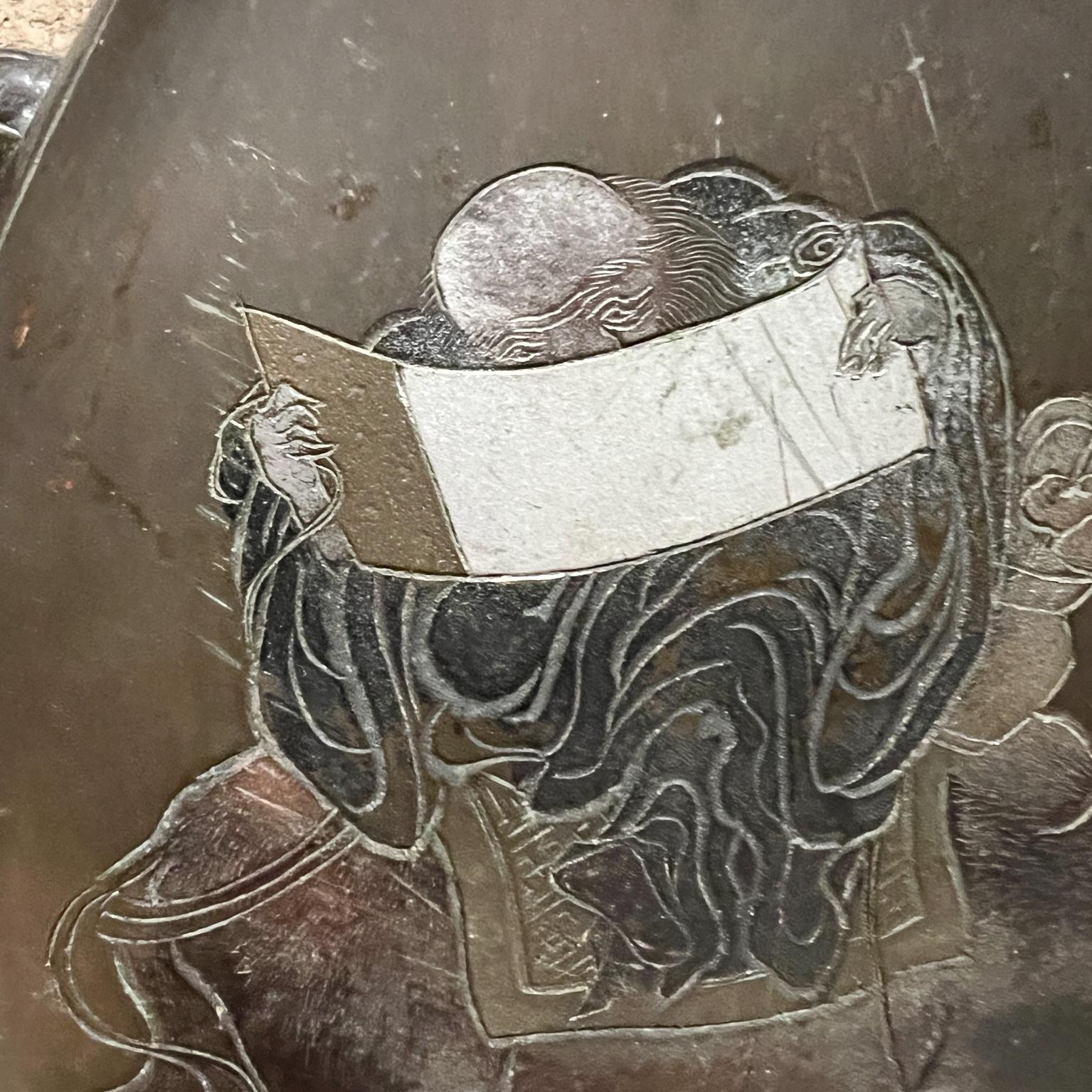 Vaso asiatico figurato in bronzo Arte bifacciale in vendita 5