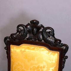 Figürlicher Barock-Sessel aus geschnitztem Rosenholz:: Fleur-de-Lis und Delfine